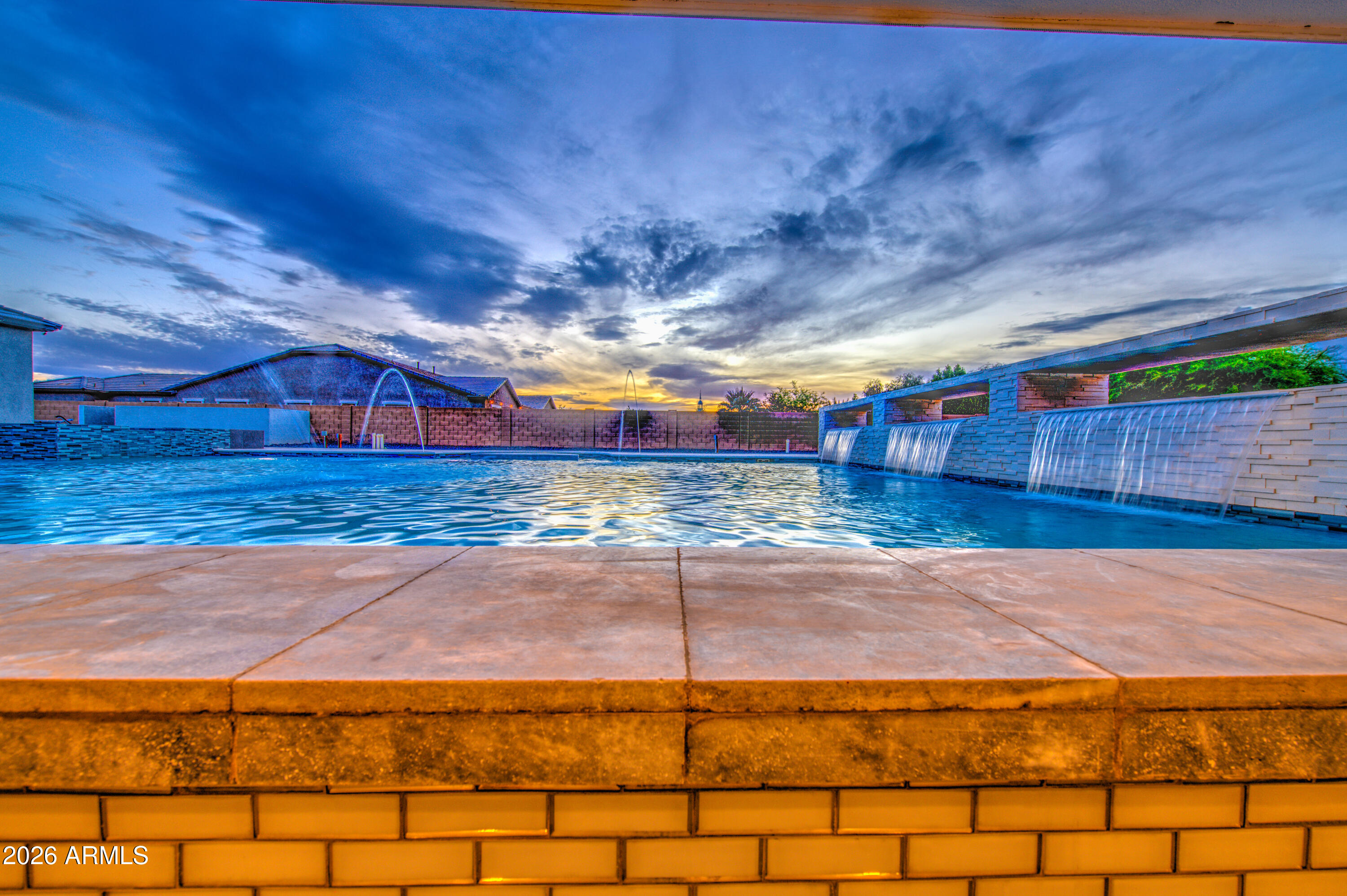 LA JARA FARMS - Residential