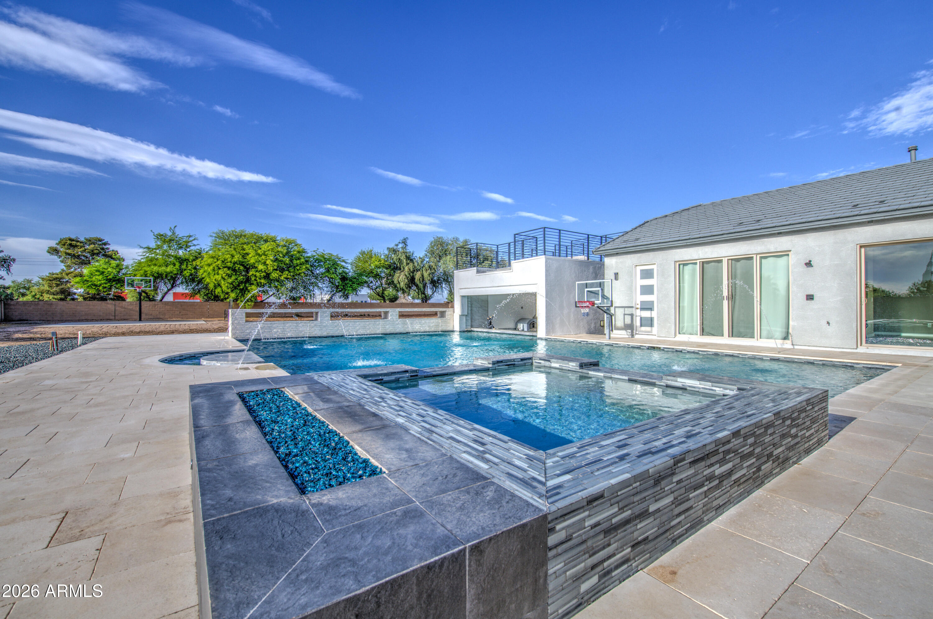 LA JARA FARMS - Residential