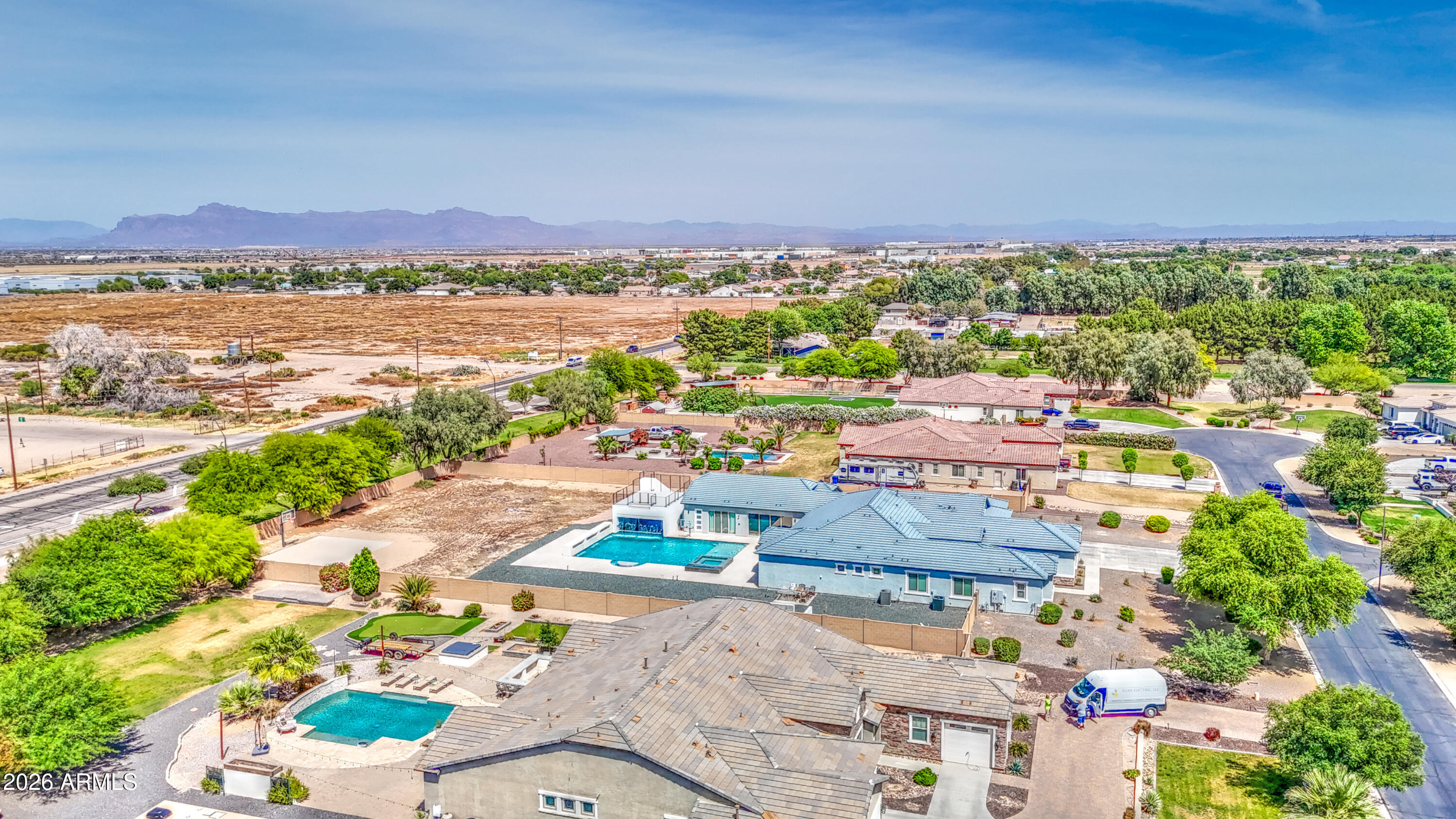 LA JARA FARMS - Residential