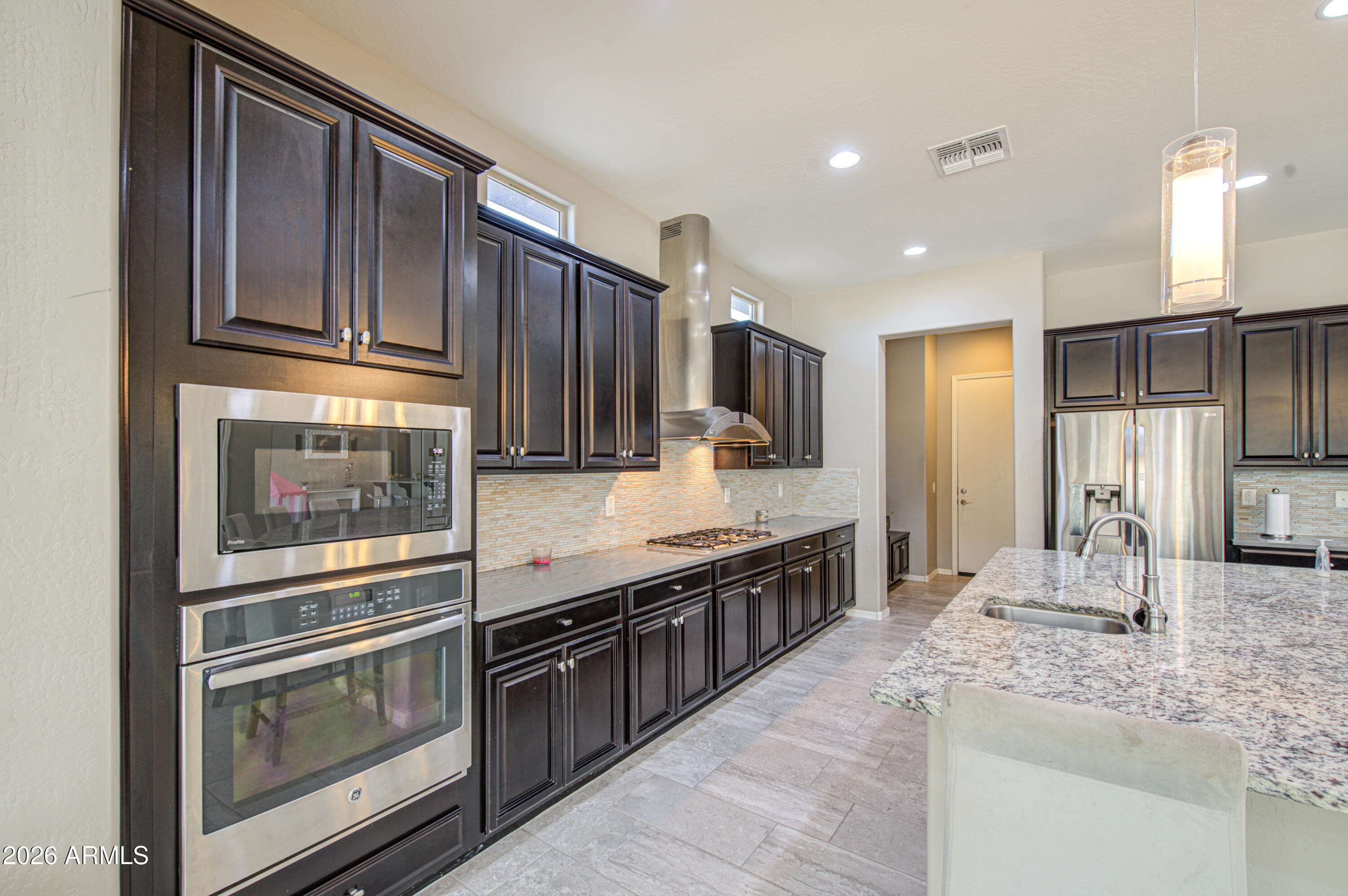 LA JARA FARMS - Residential