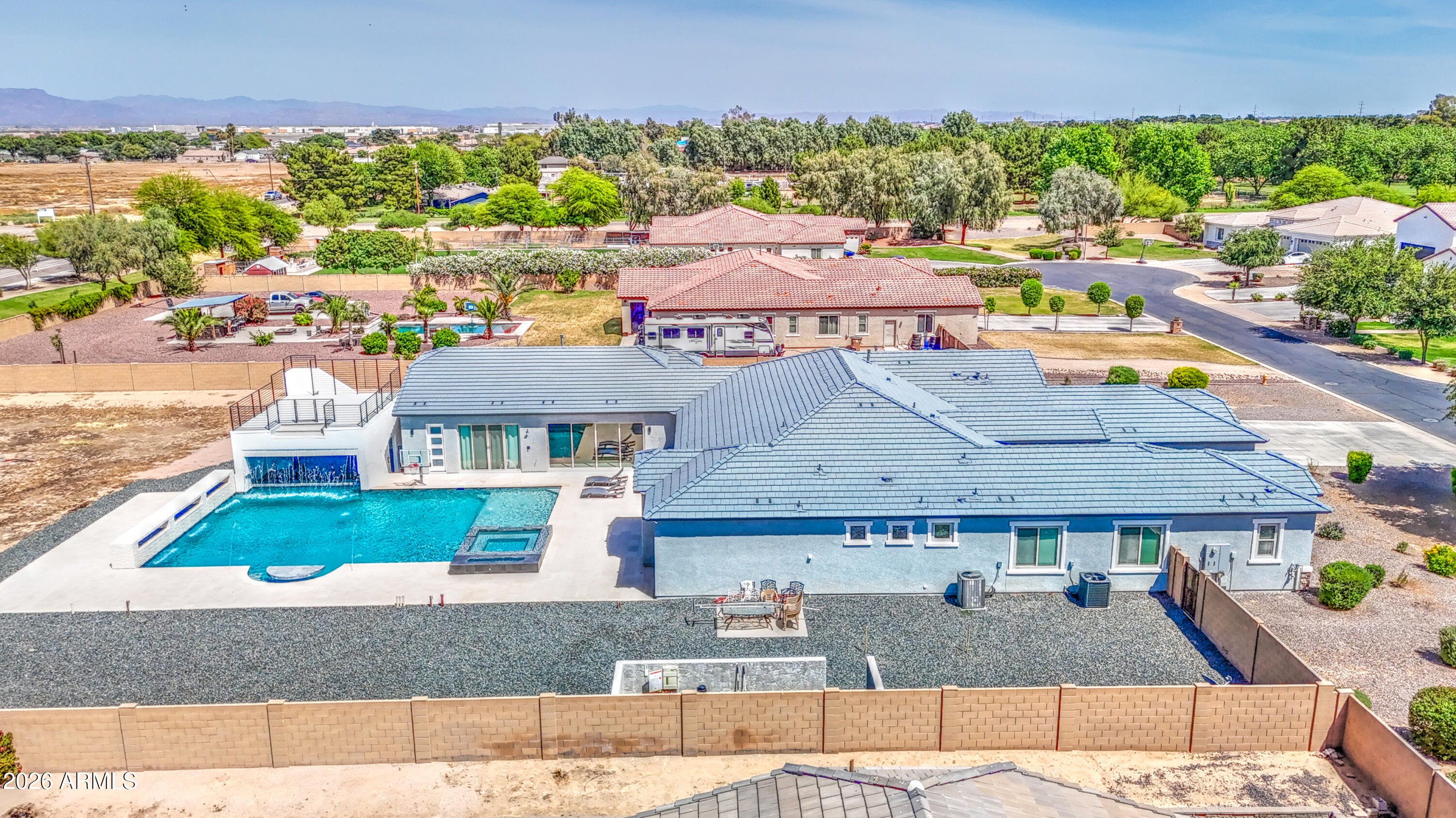 LA JARA FARMS - Residential