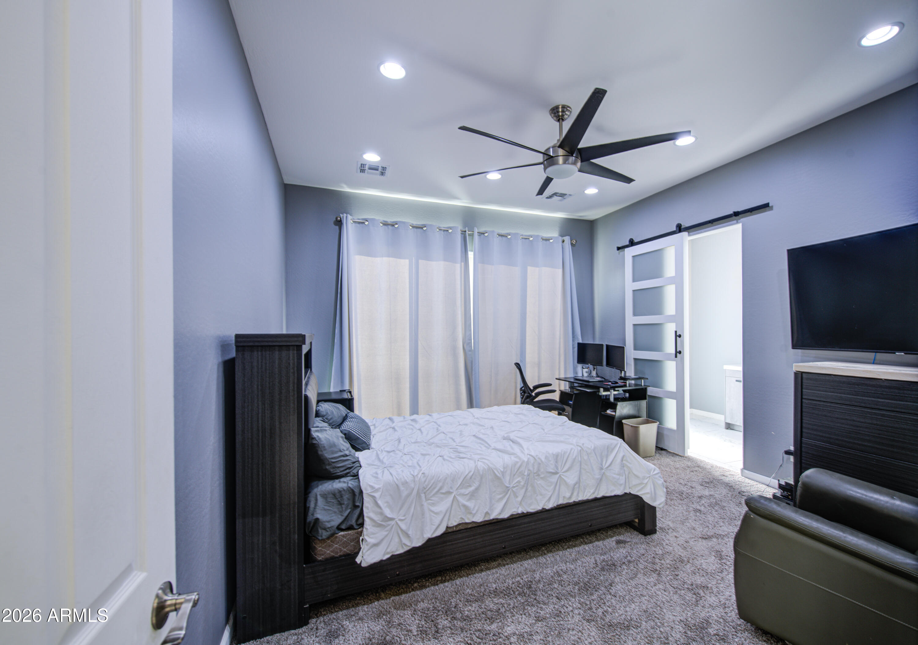 LA JARA FARMS - Residential