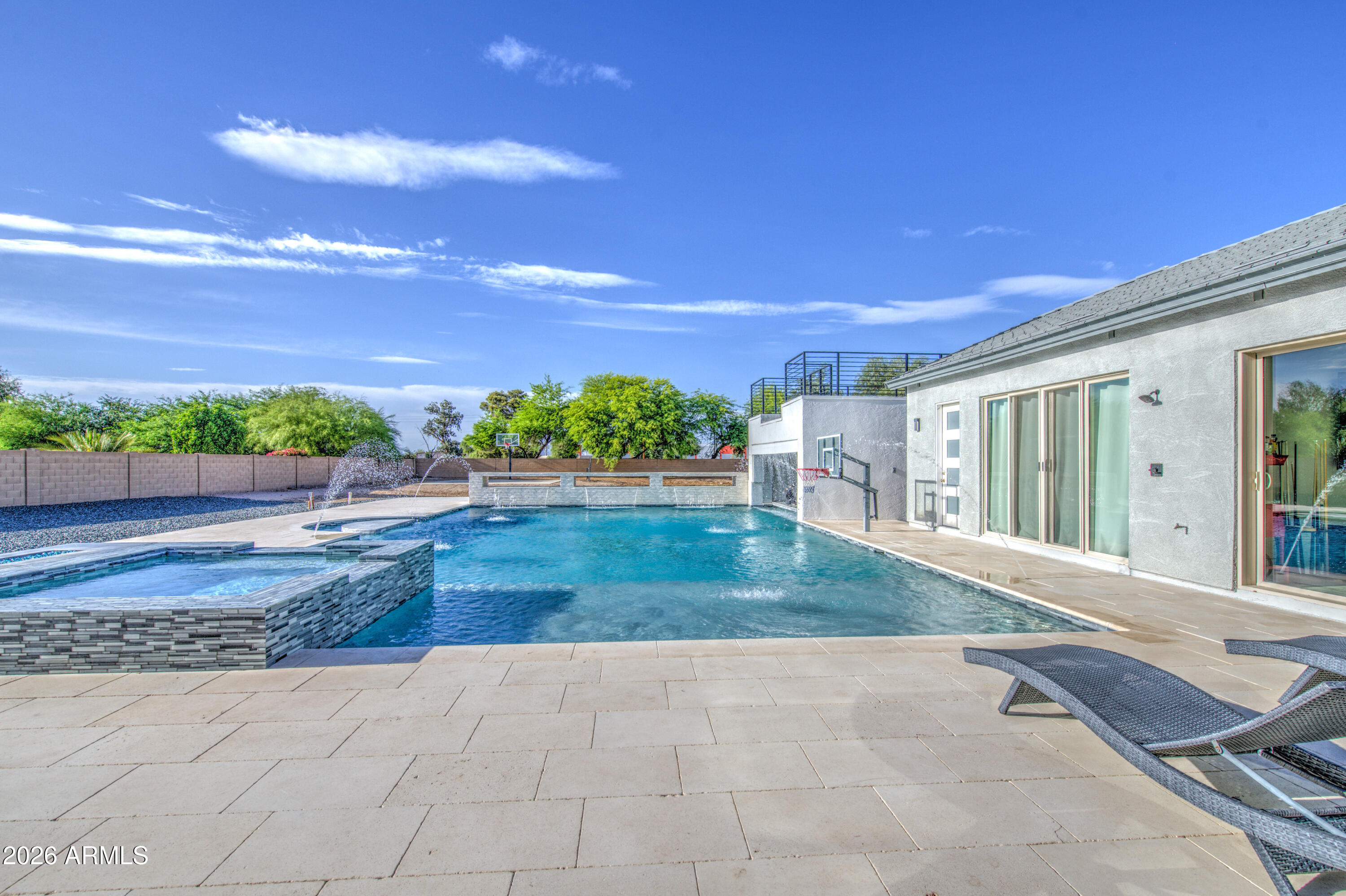 LA JARA FARMS - Residential