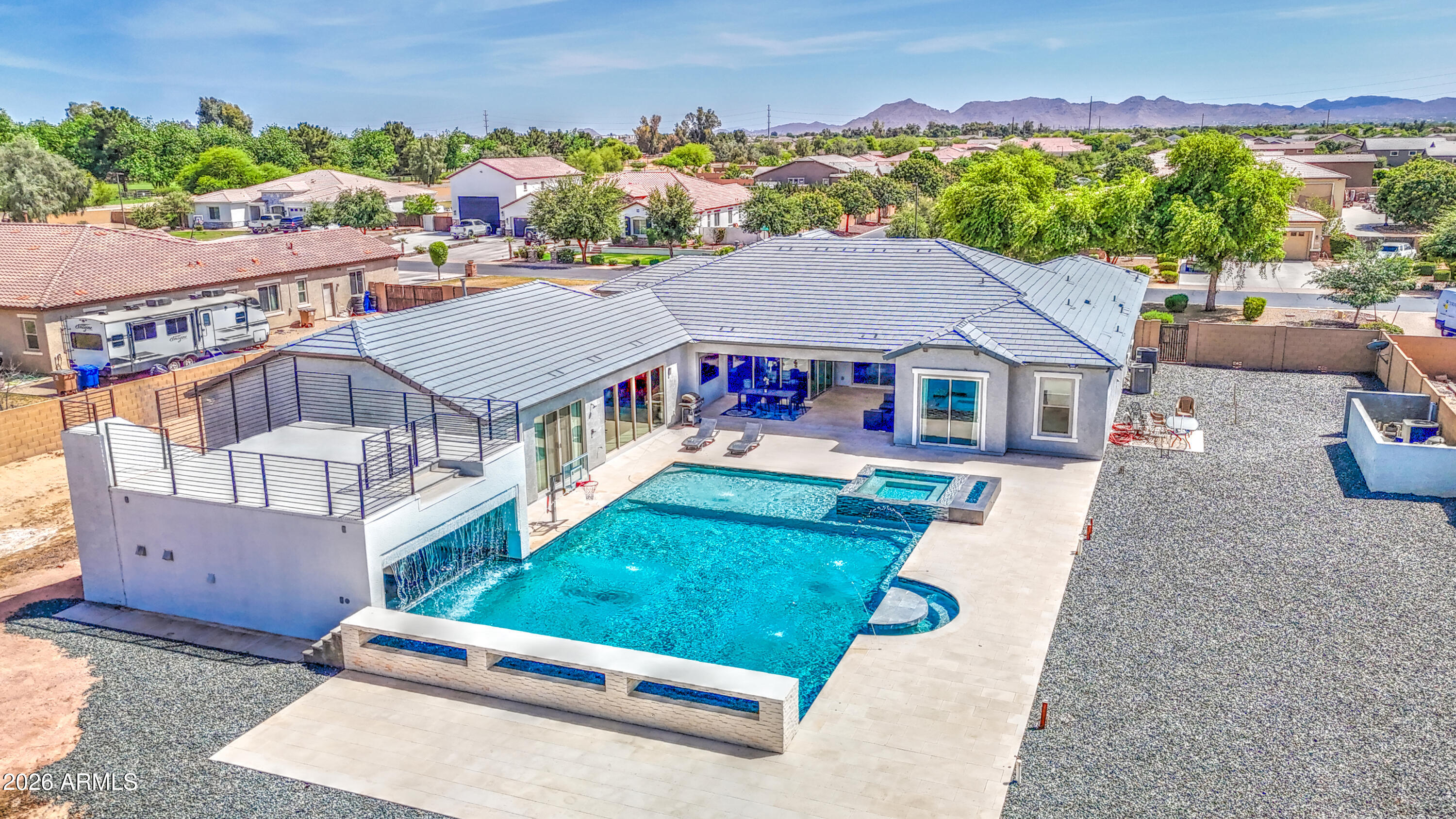 LA JARA FARMS - Residential