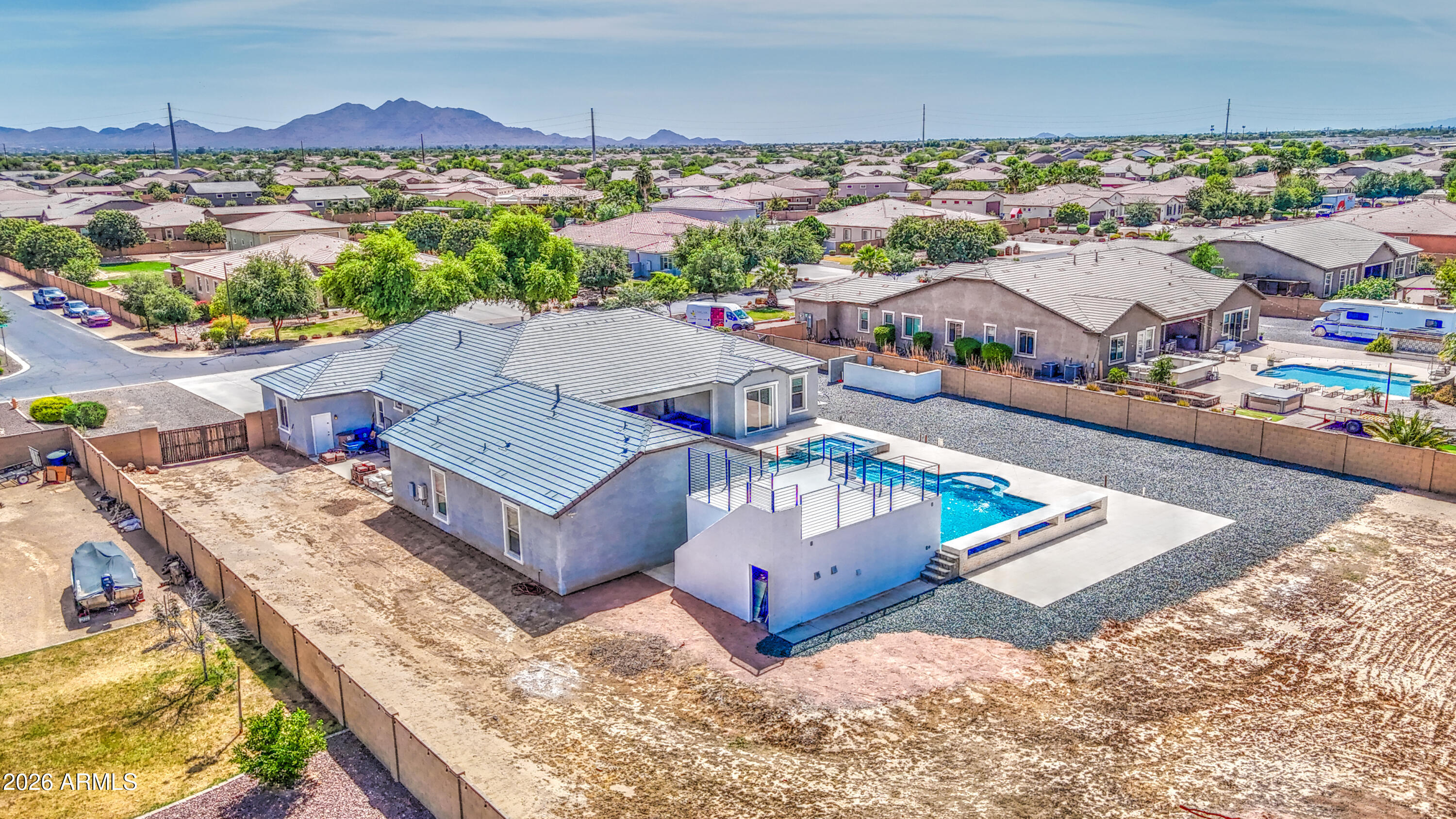 LA JARA FARMS - Residential
