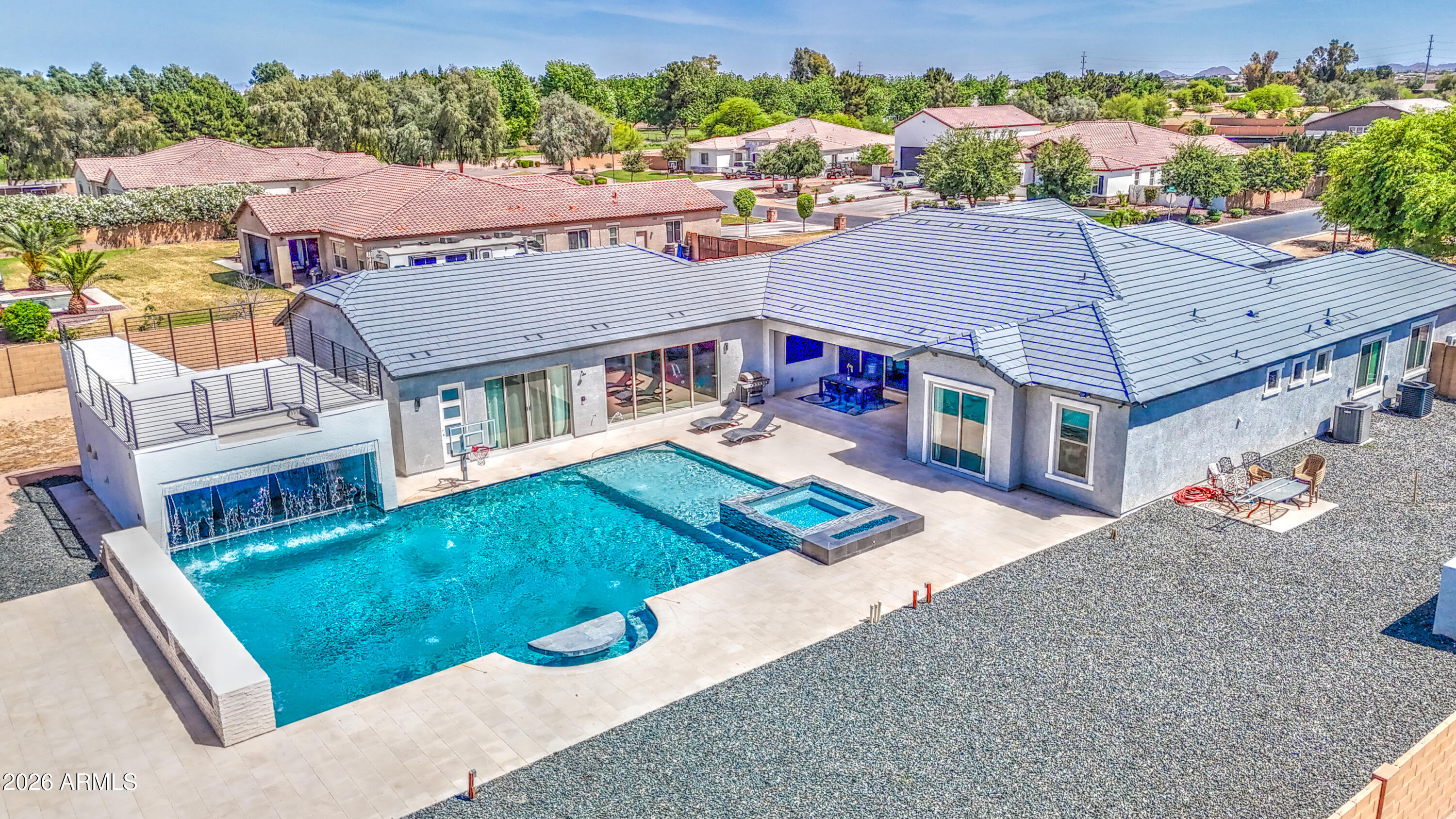 LA JARA FARMS - Residential