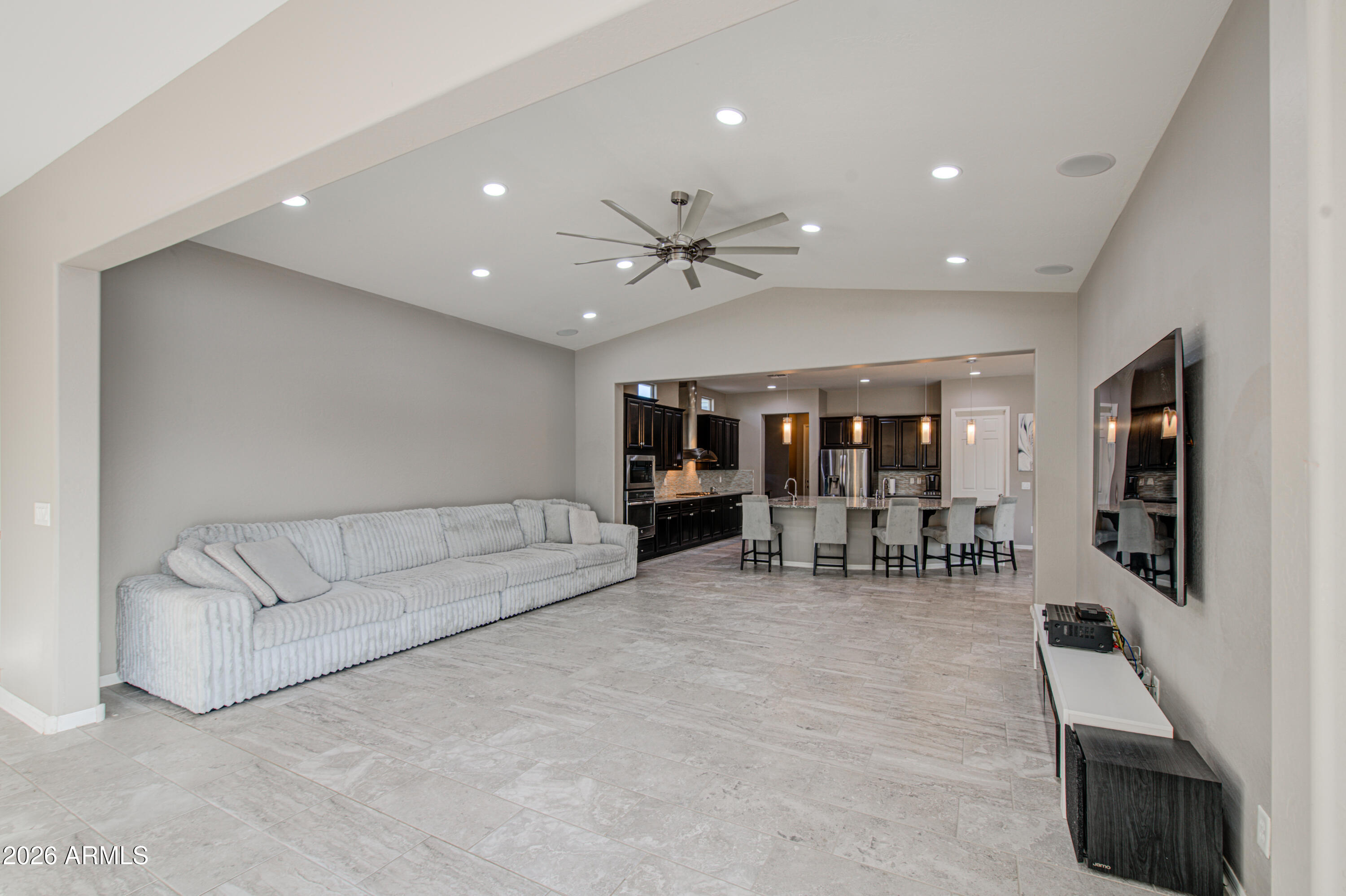 LA JARA FARMS - Residential
