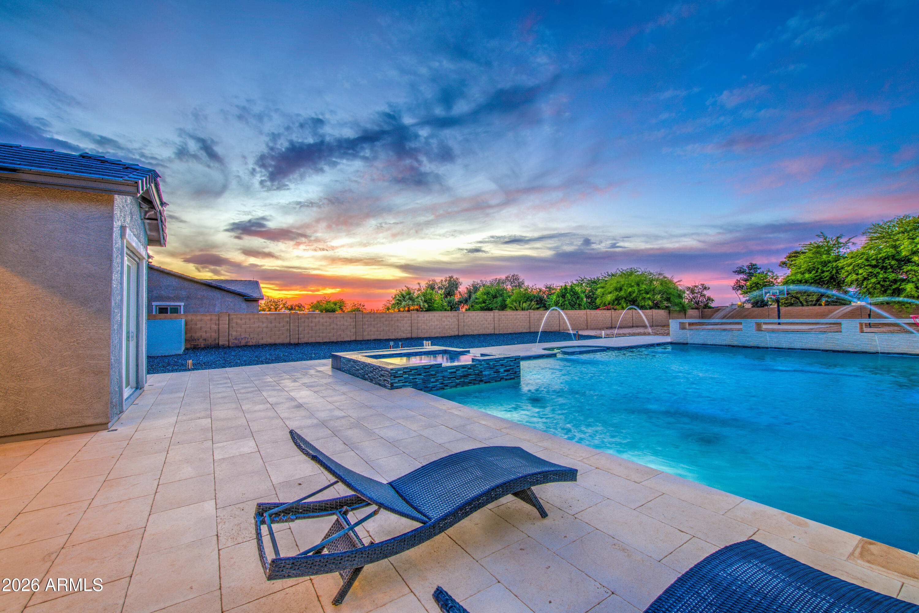 LA JARA FARMS - Residential
