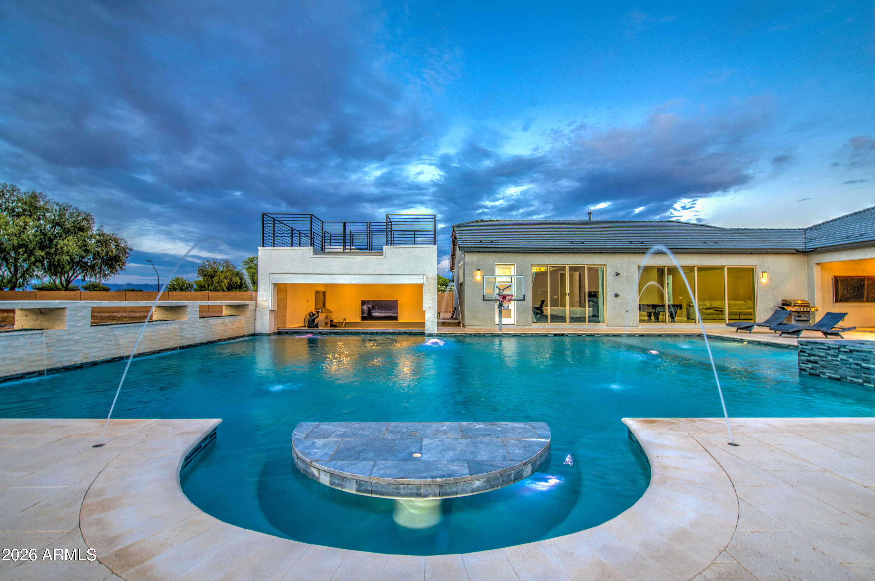 LA JARA FARMS - Residential