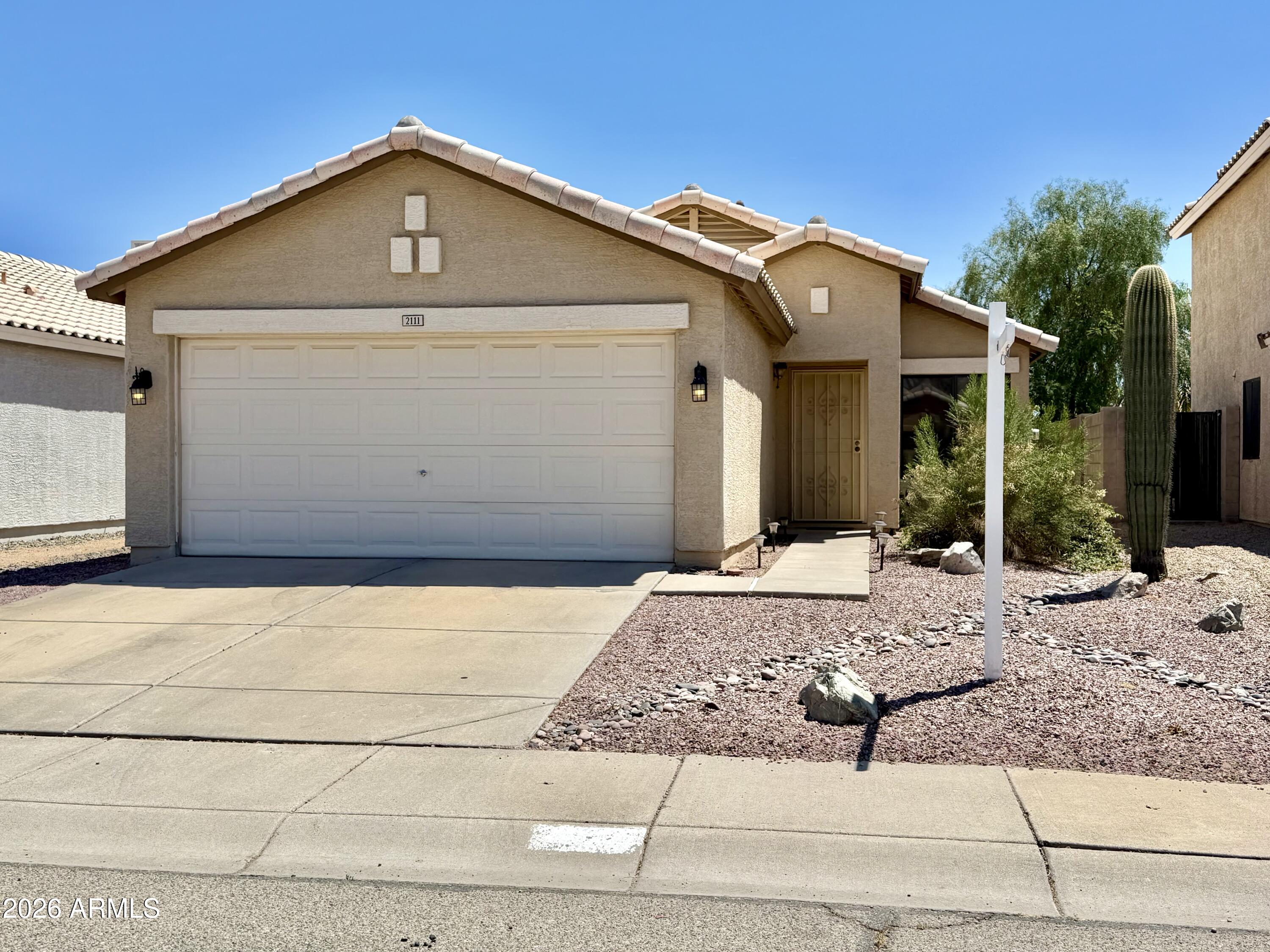 2111 E WILLIAMS Drive