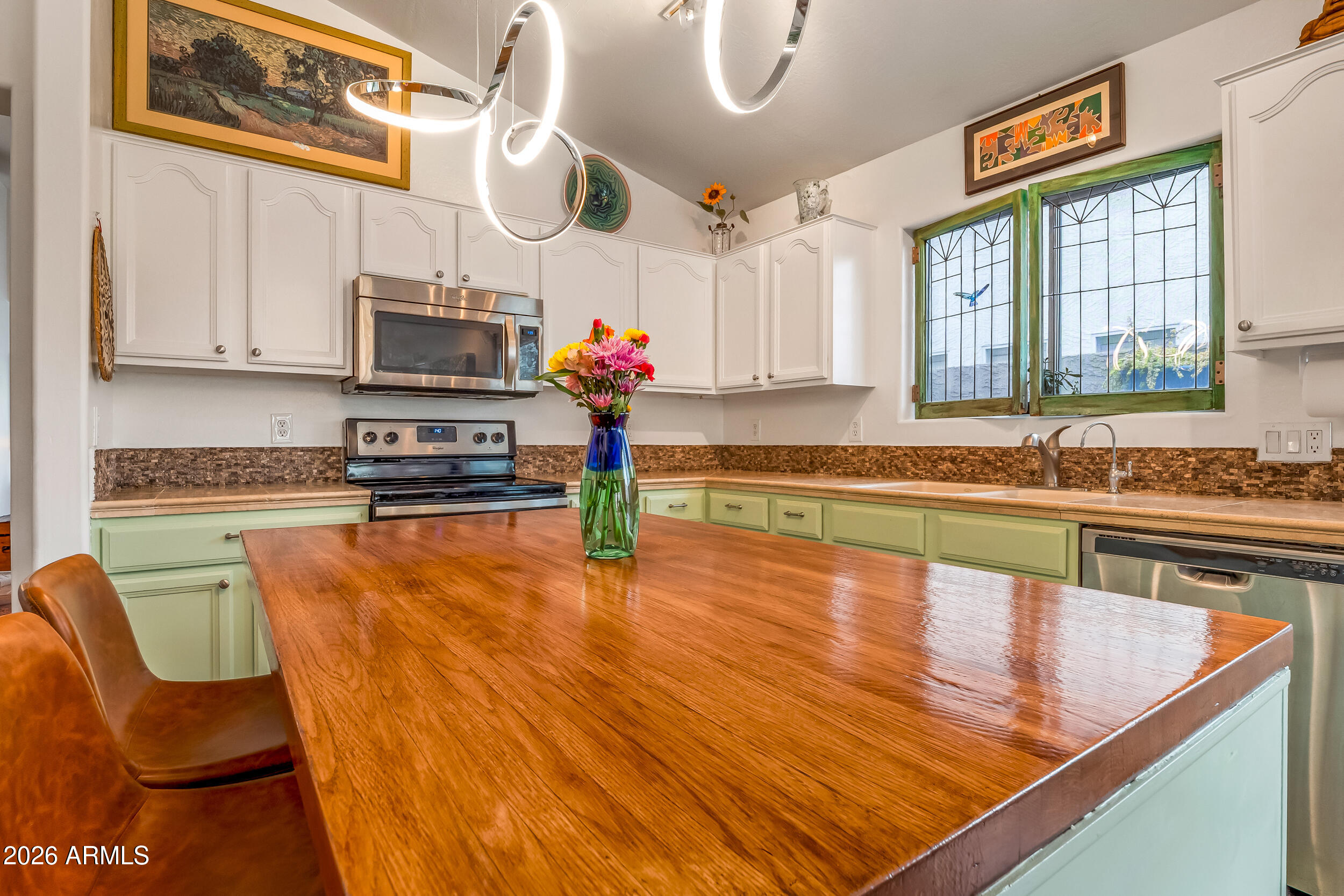 4272 E CHAPAROSA Way