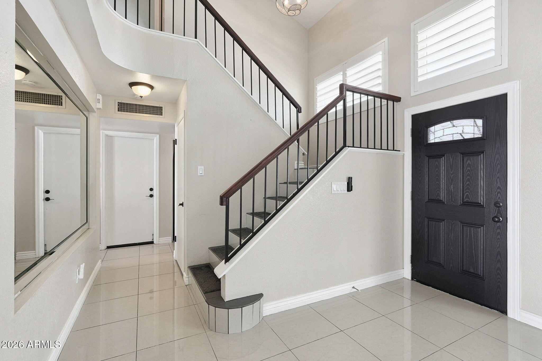 3224 E TARO Lane