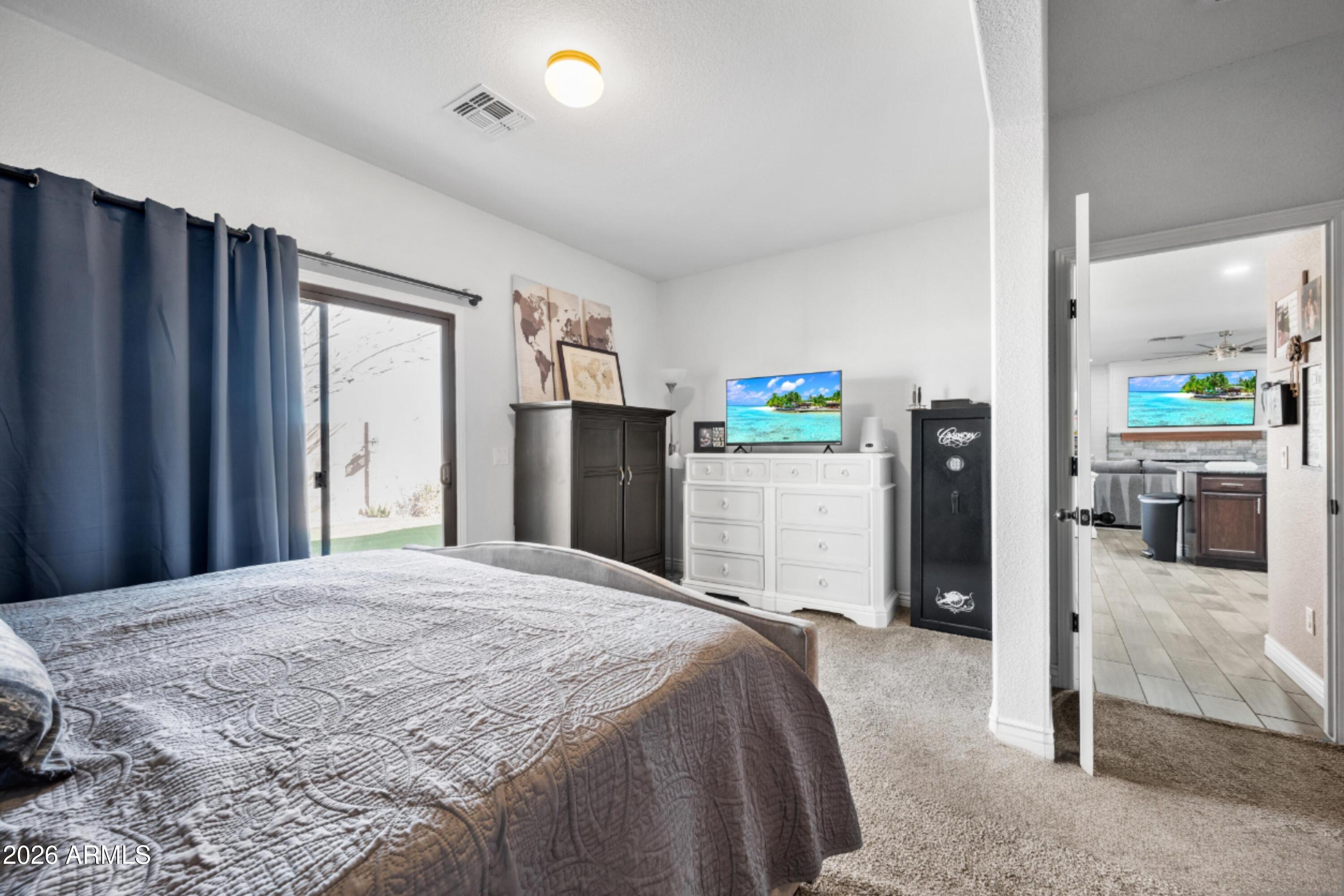 ESTATES AT HOLIDAY - Residential