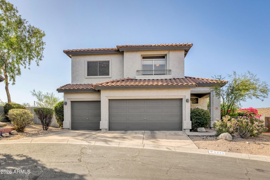 Photo of 1241 E Captain Dreyfus Avenue, Phoenix, AZ 85022 (MLS # 7030589)