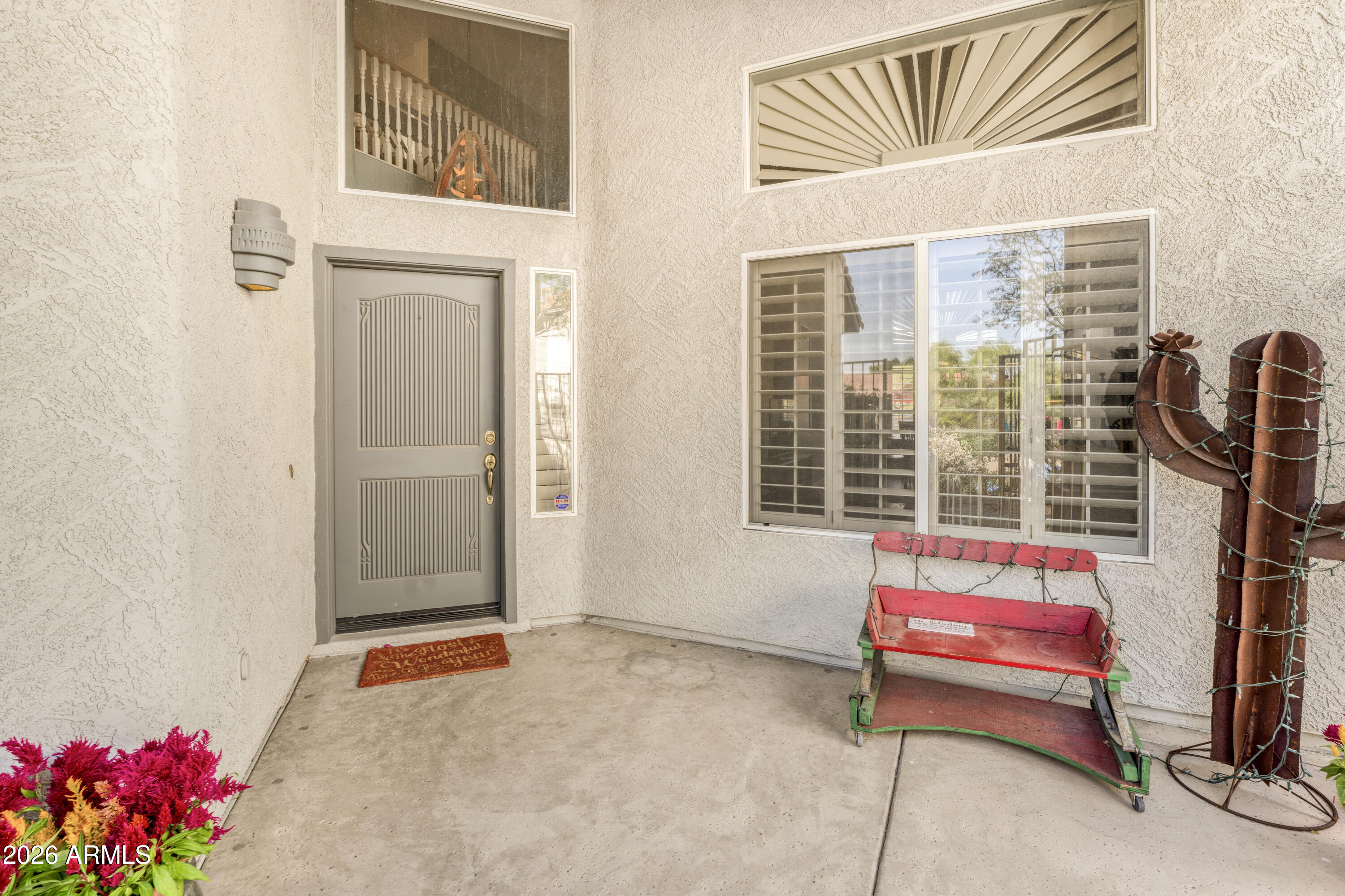 1241 E CAPTAIN DREYFUS Avenue