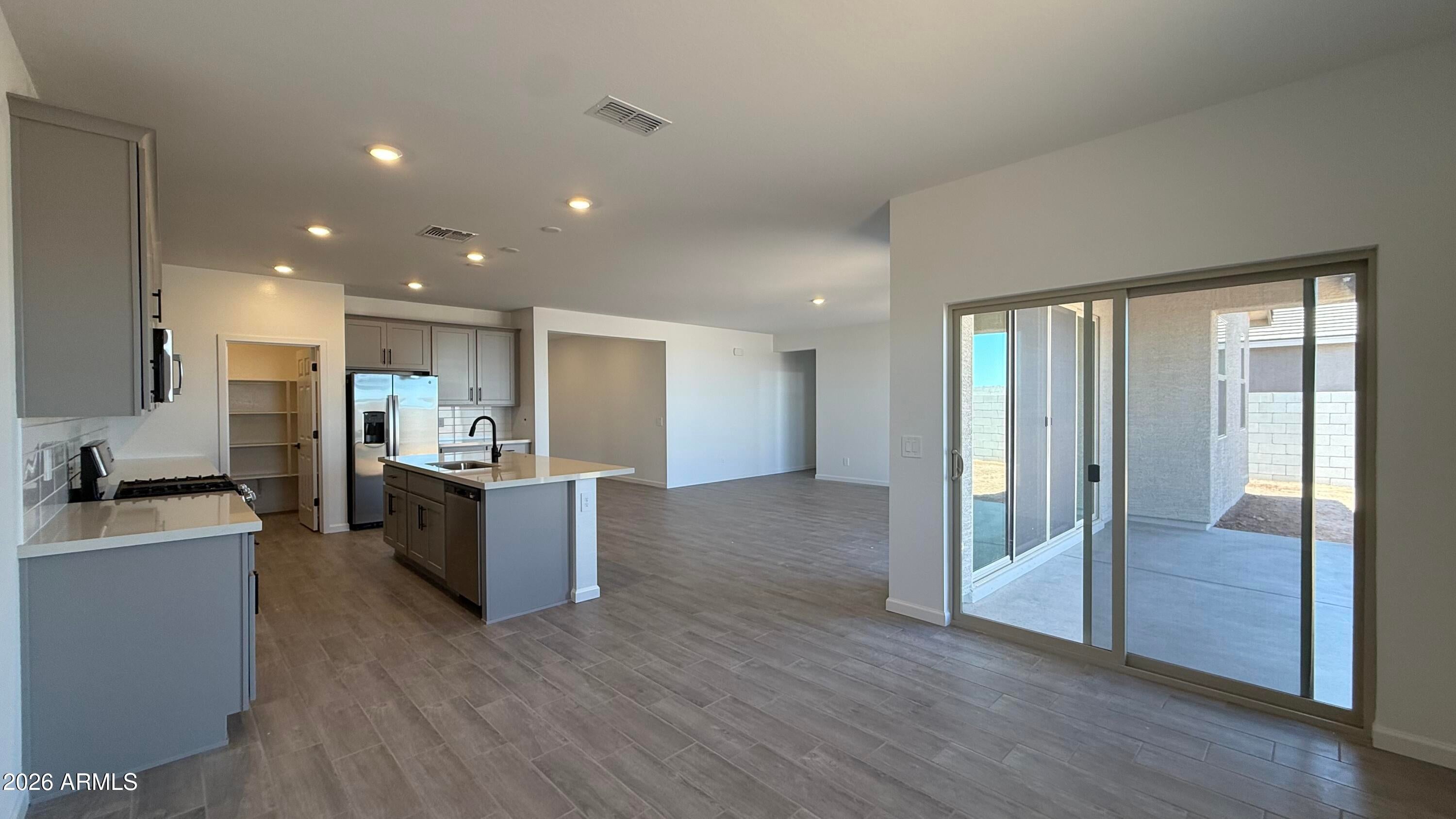 46972 W PECAN WOODS --