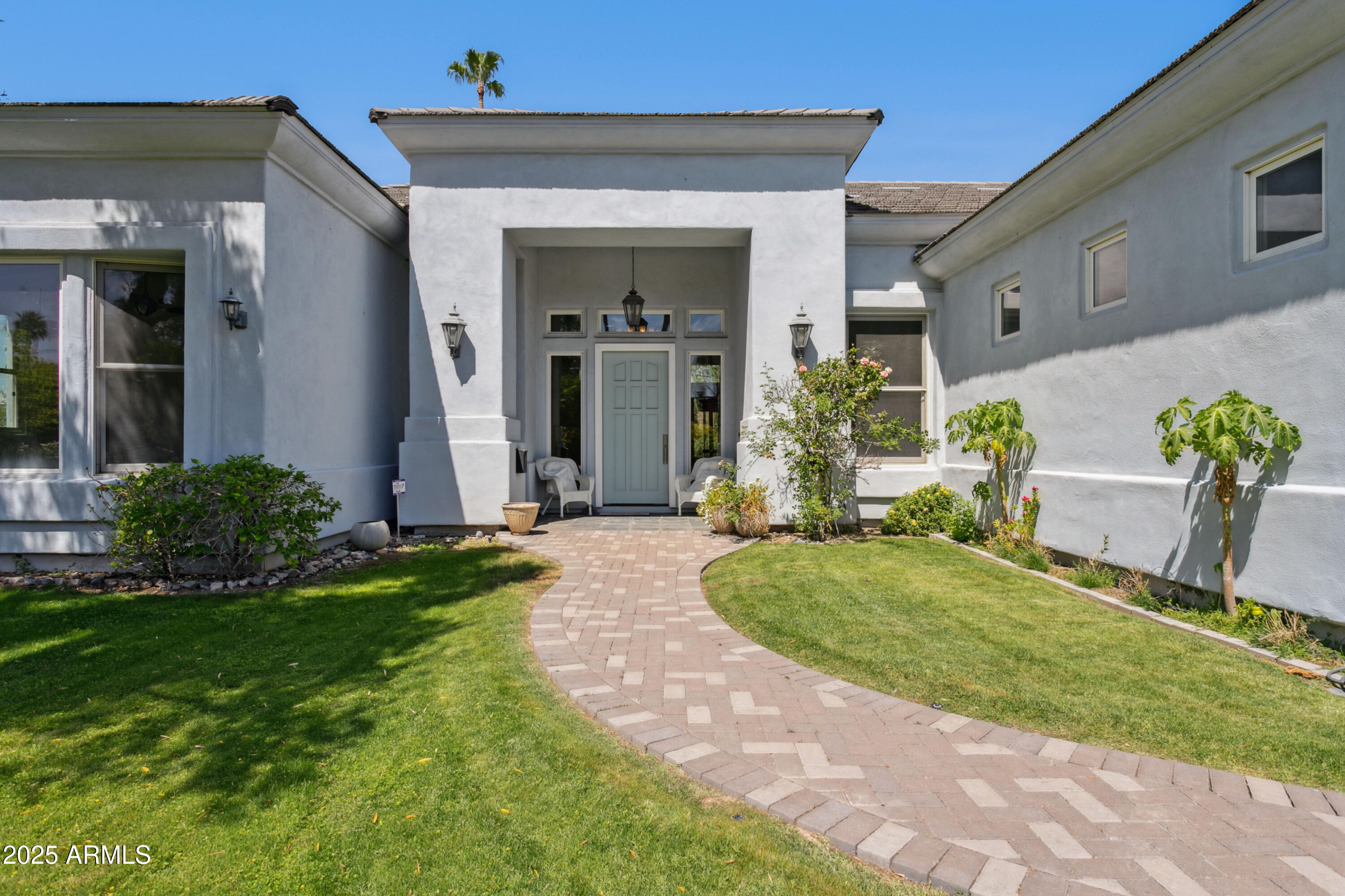 316 E BETHANY HOME Road