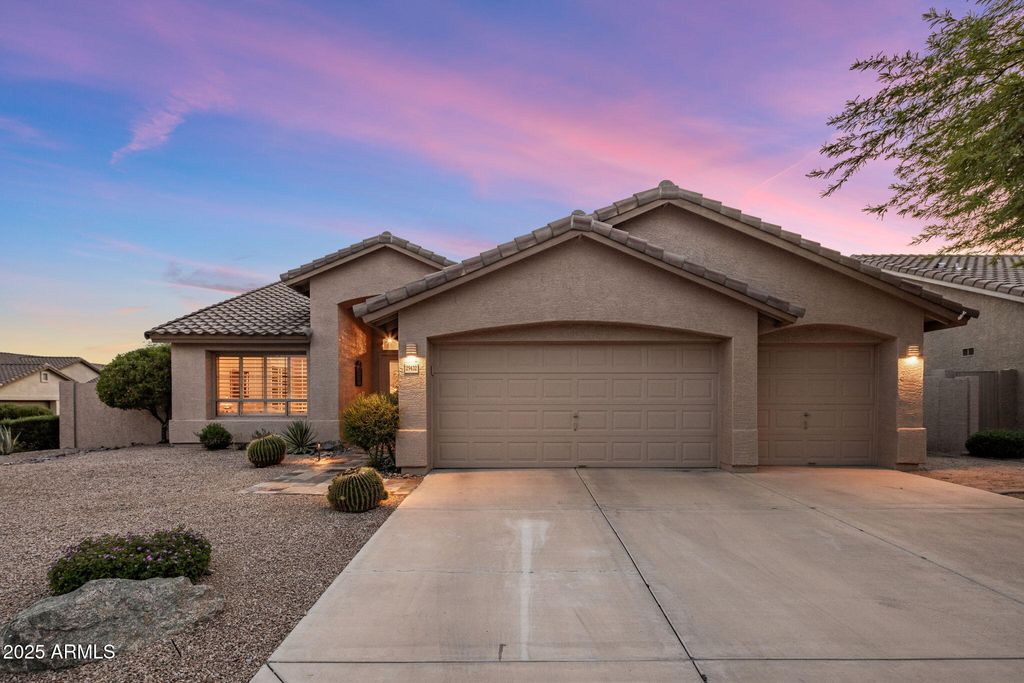 Photo of 29432 N 50th Place, Cave Creek, AZ 85331 (MLS # 6922059)