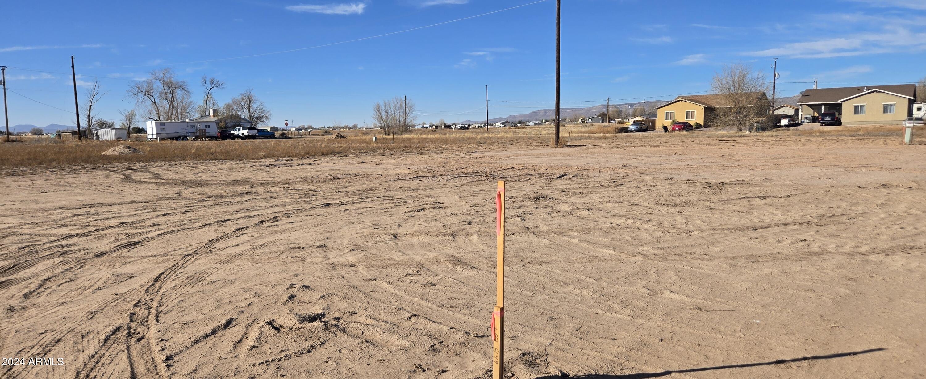 430 W GUYMAS Trail 499