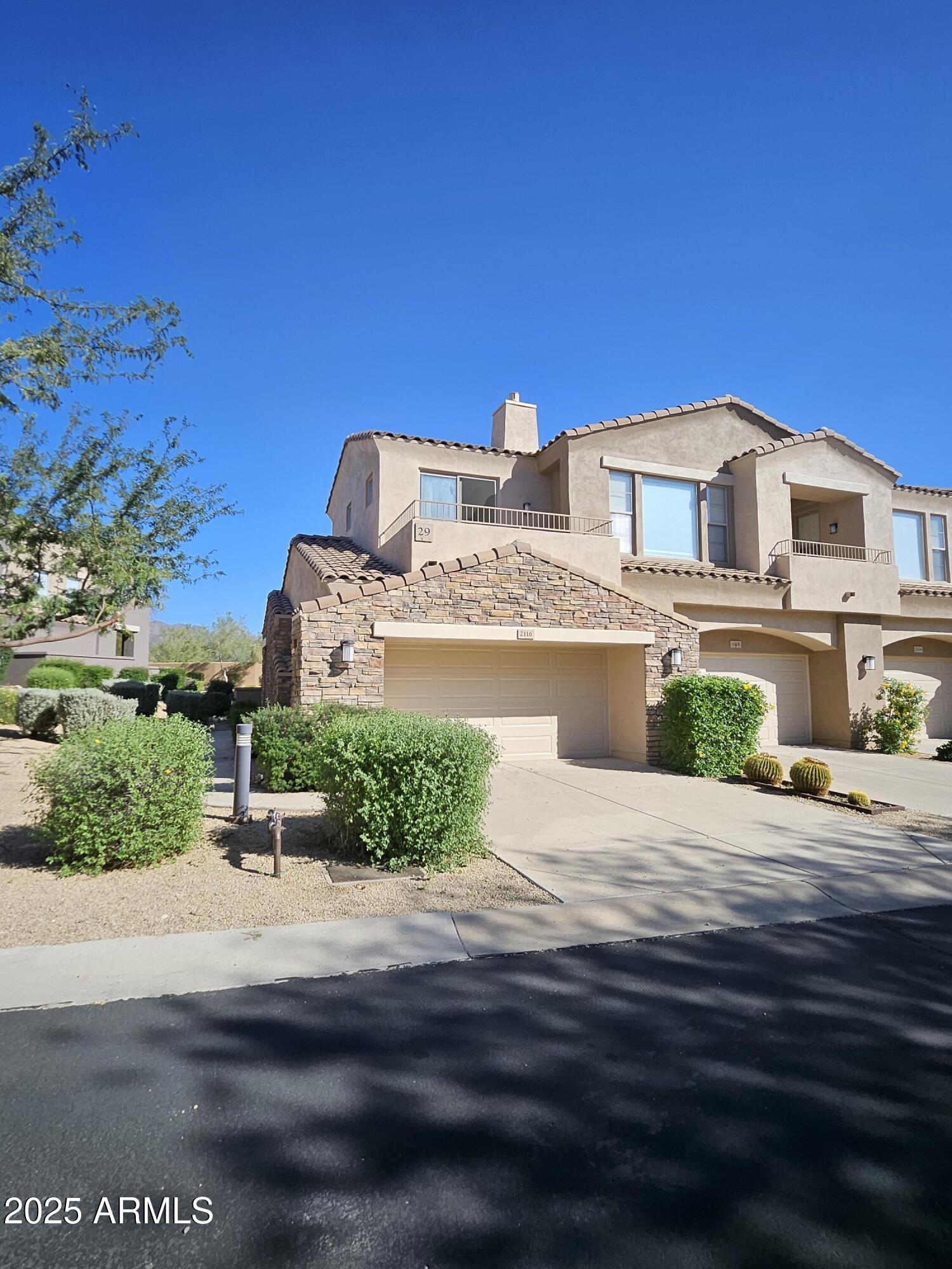 19475 N GRAYHAWK Drive 2116