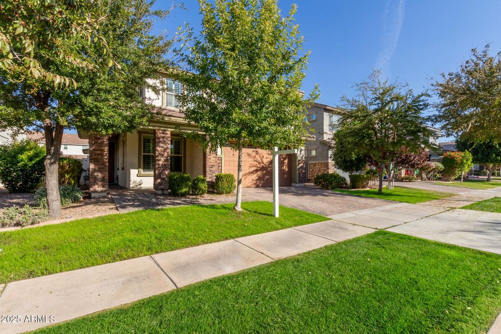 Photo of 4268 E Palo Verde Street, Gilbert, AZ 85296 (MLS # 6954853)