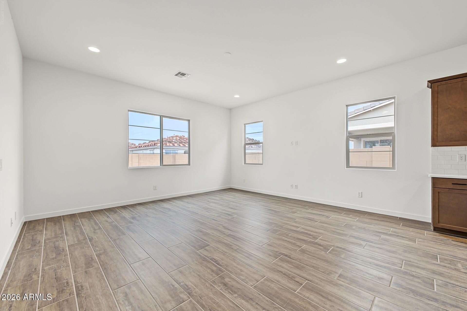 21950 E BONANZA Way