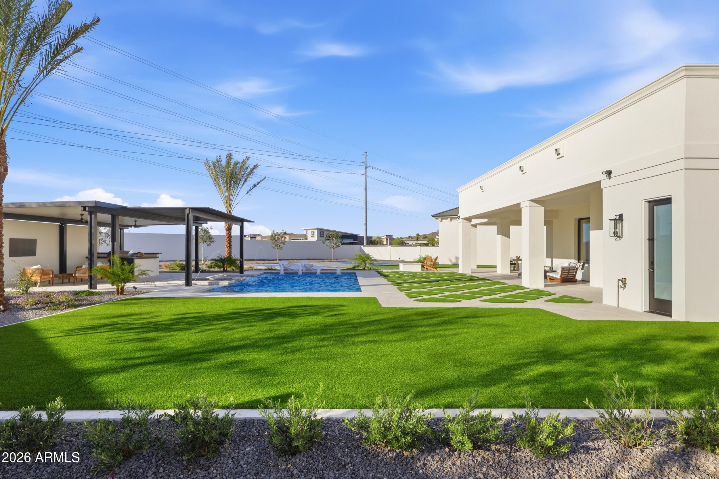 MELTON RANCH 2 - Residential