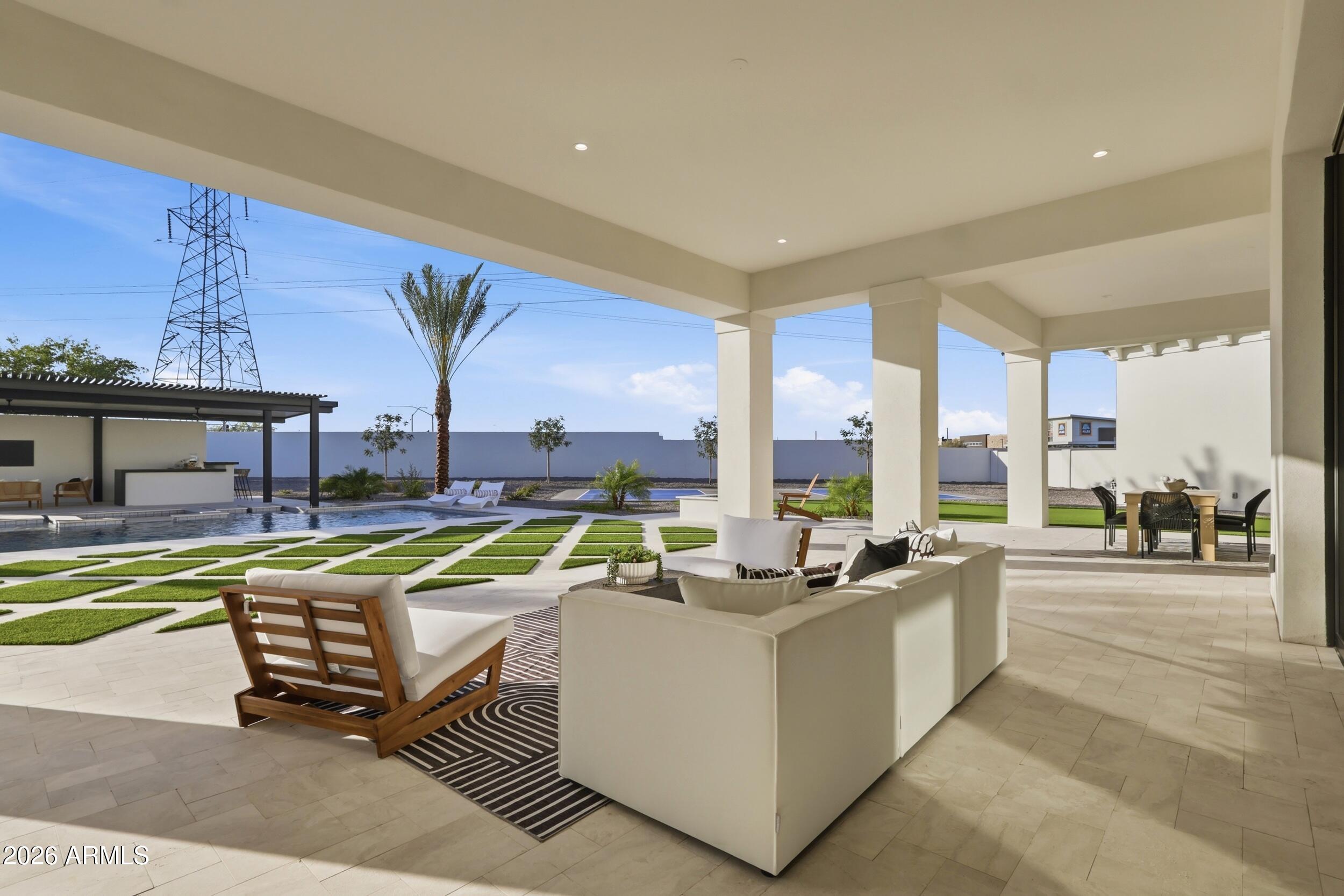 MELTON RANCH 2 - Residential