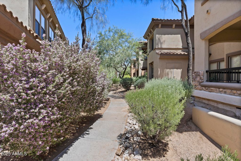 Photo of 19700 N 76th Street #1103, Scottsdale, AZ 85255 (MLS # 6880413)