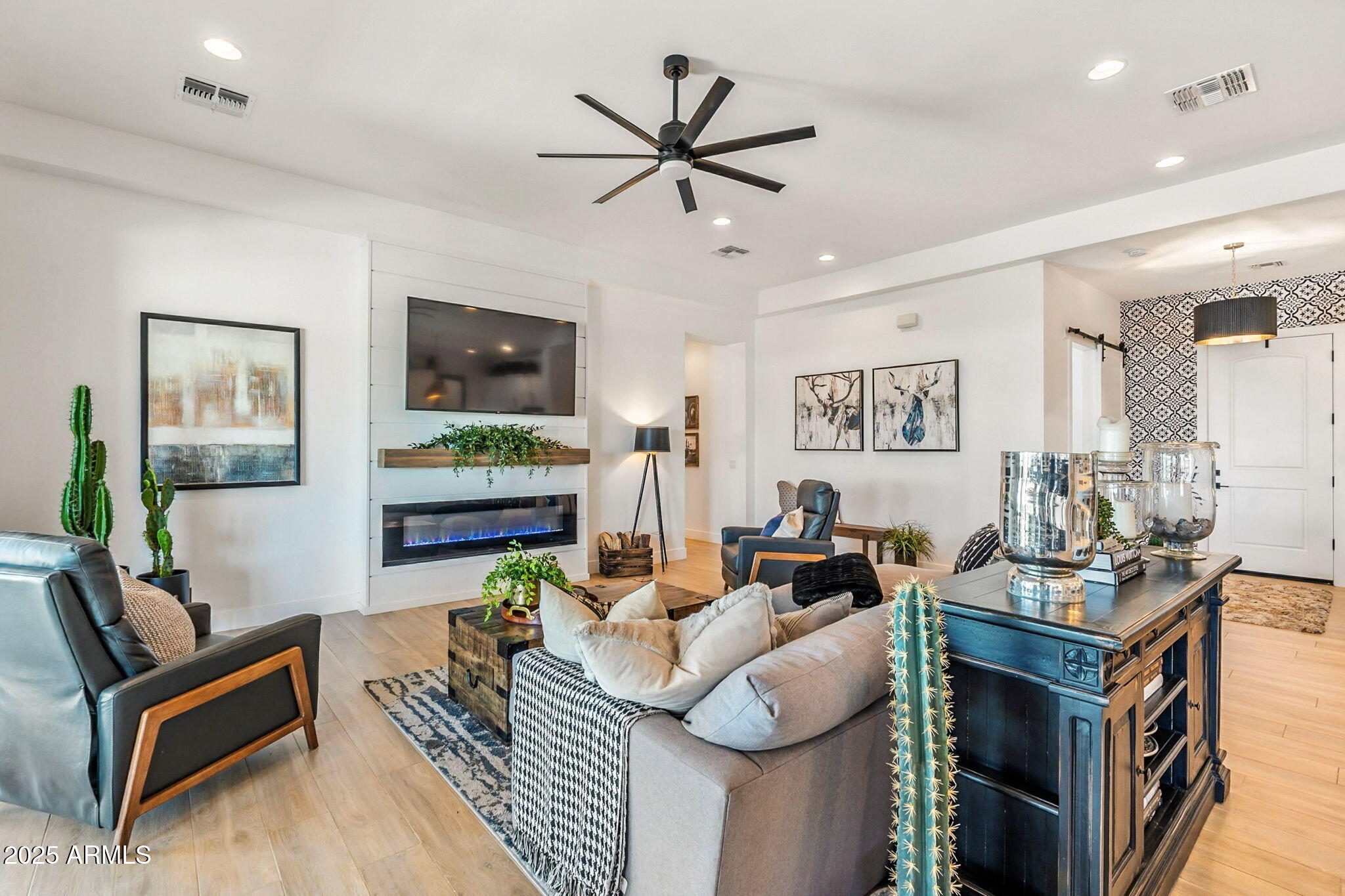 Queen Creek, Arizona 85142, United States, 4 Bedrooms Bedrooms, ,3 BathroomsBathrooms,Residential,Active,188562