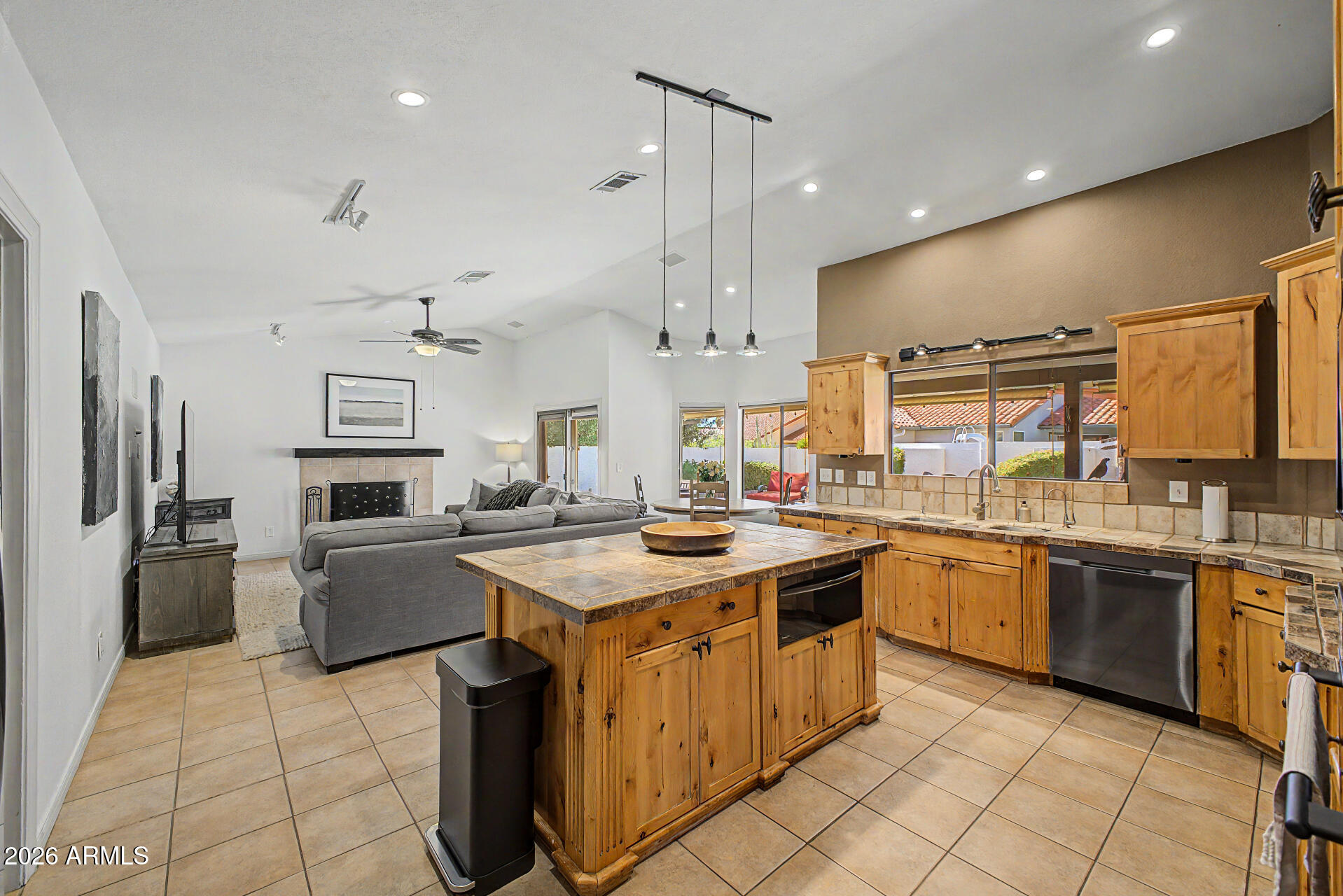 10518 E TERRA Drive