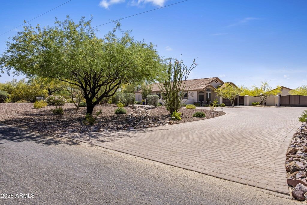Photo of 6905 E Dale Lane, Scottsdale, AZ 85266 (MLS # 7007449)