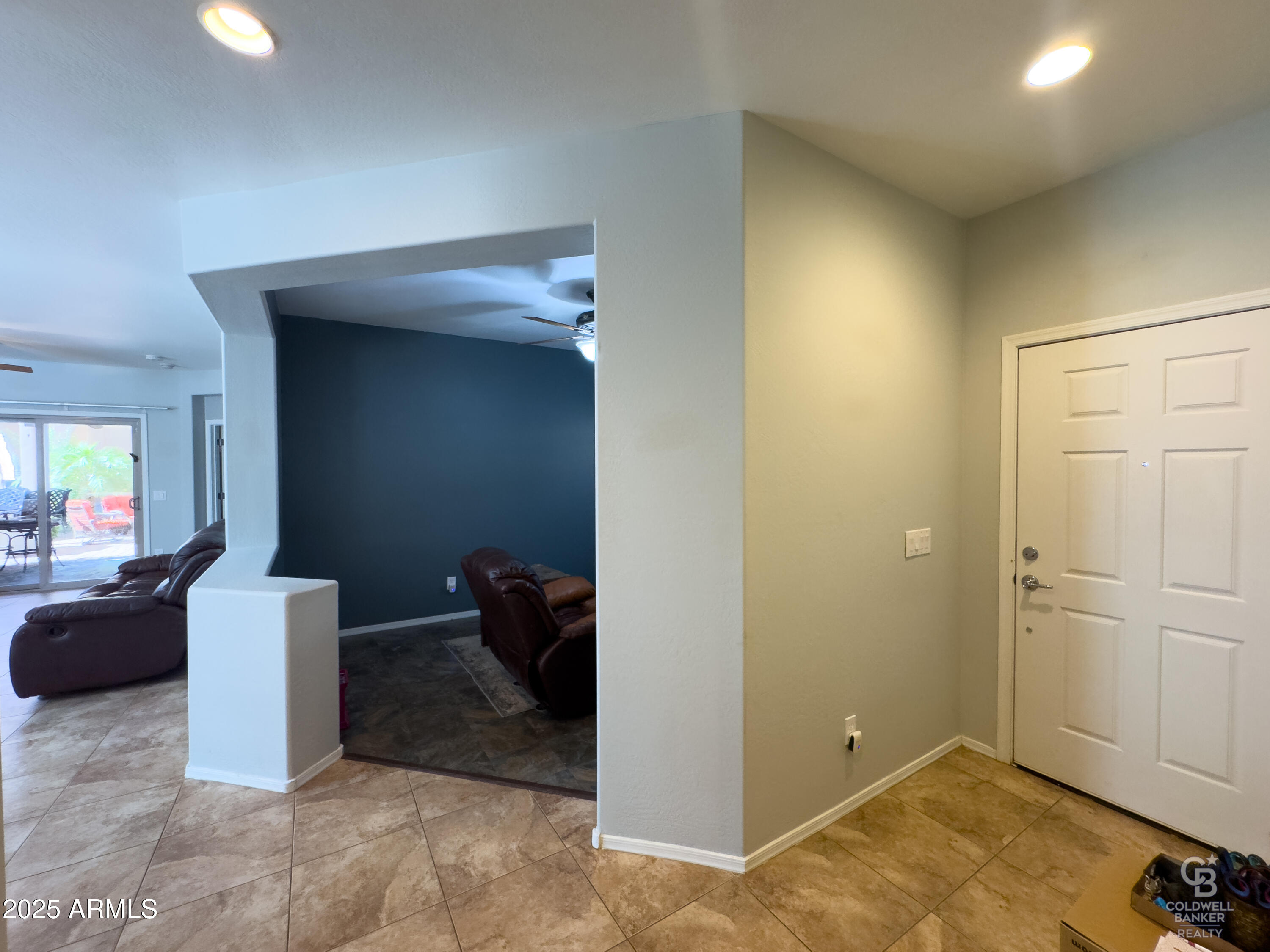 26243 W WAHALLA Lane