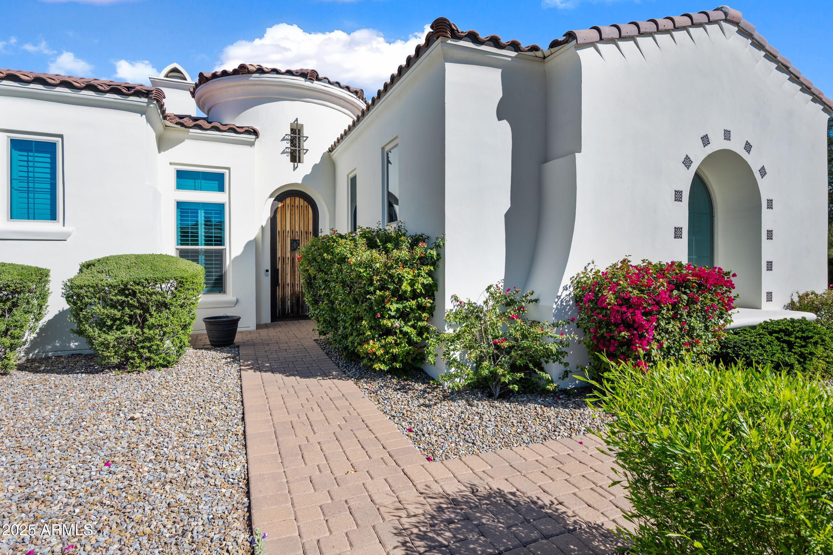 5416 E DEW DROP Trail