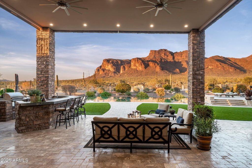 Photo of 6806 E Superstition View Drive, Gold Canyon, AZ 85119 (MLS # 6984876)