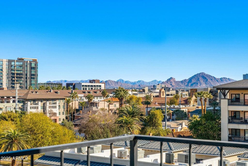 Photo of 805 N 4th Avenue #609, Phoenix, AZ 85003 (MLS # 6975365)