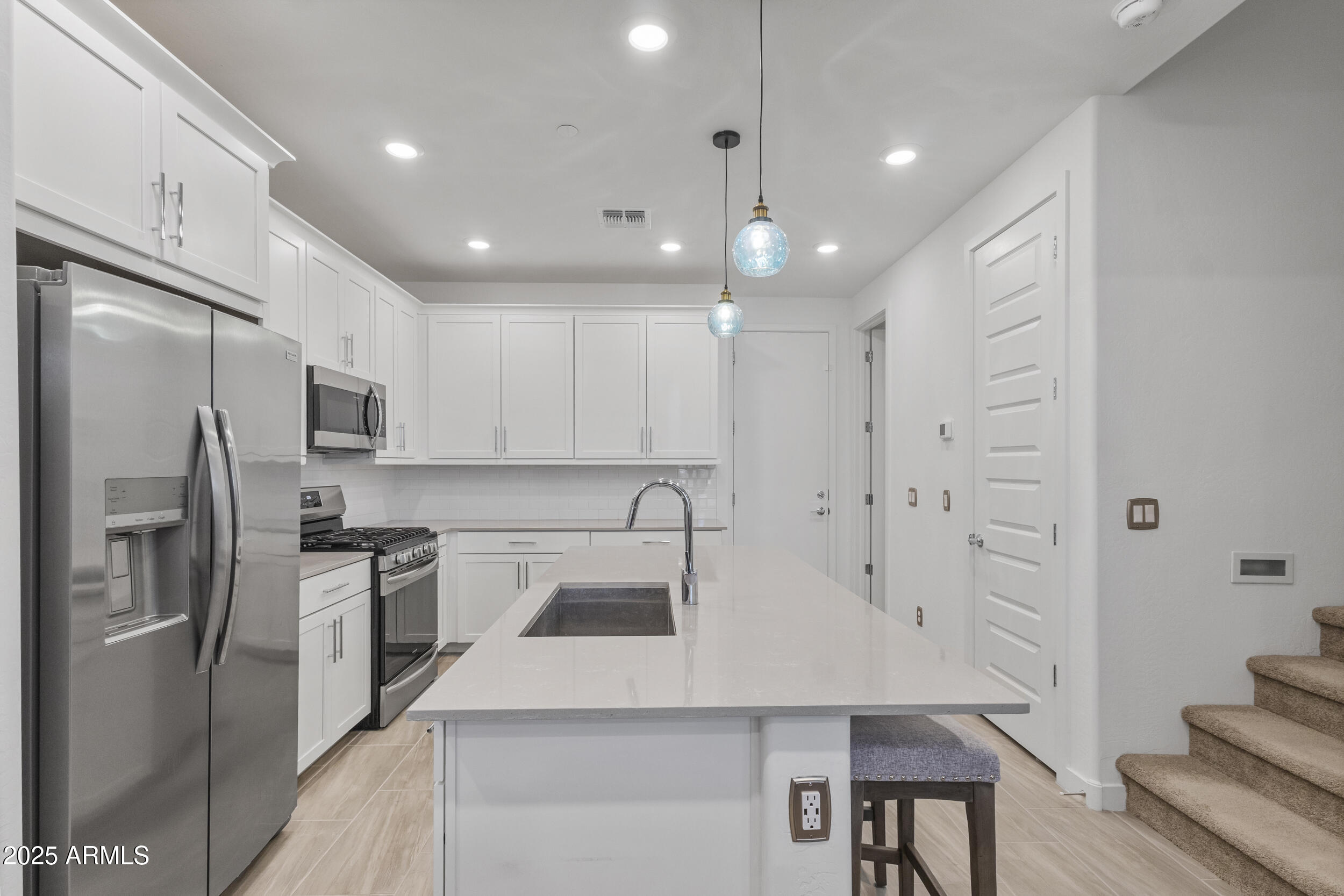 4077 S sabrina Drive 3