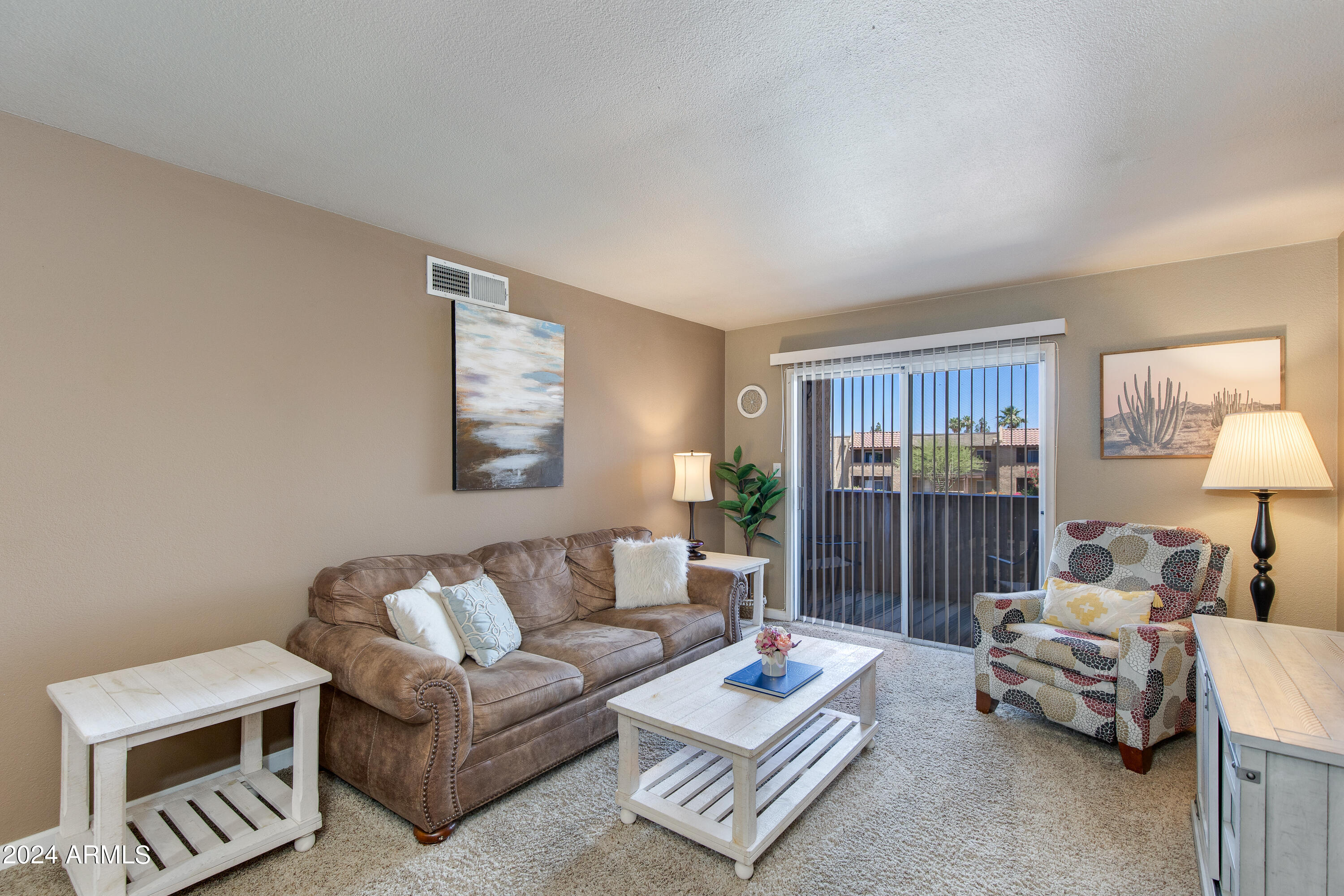 5877 N GRANITE REEF Road 2225