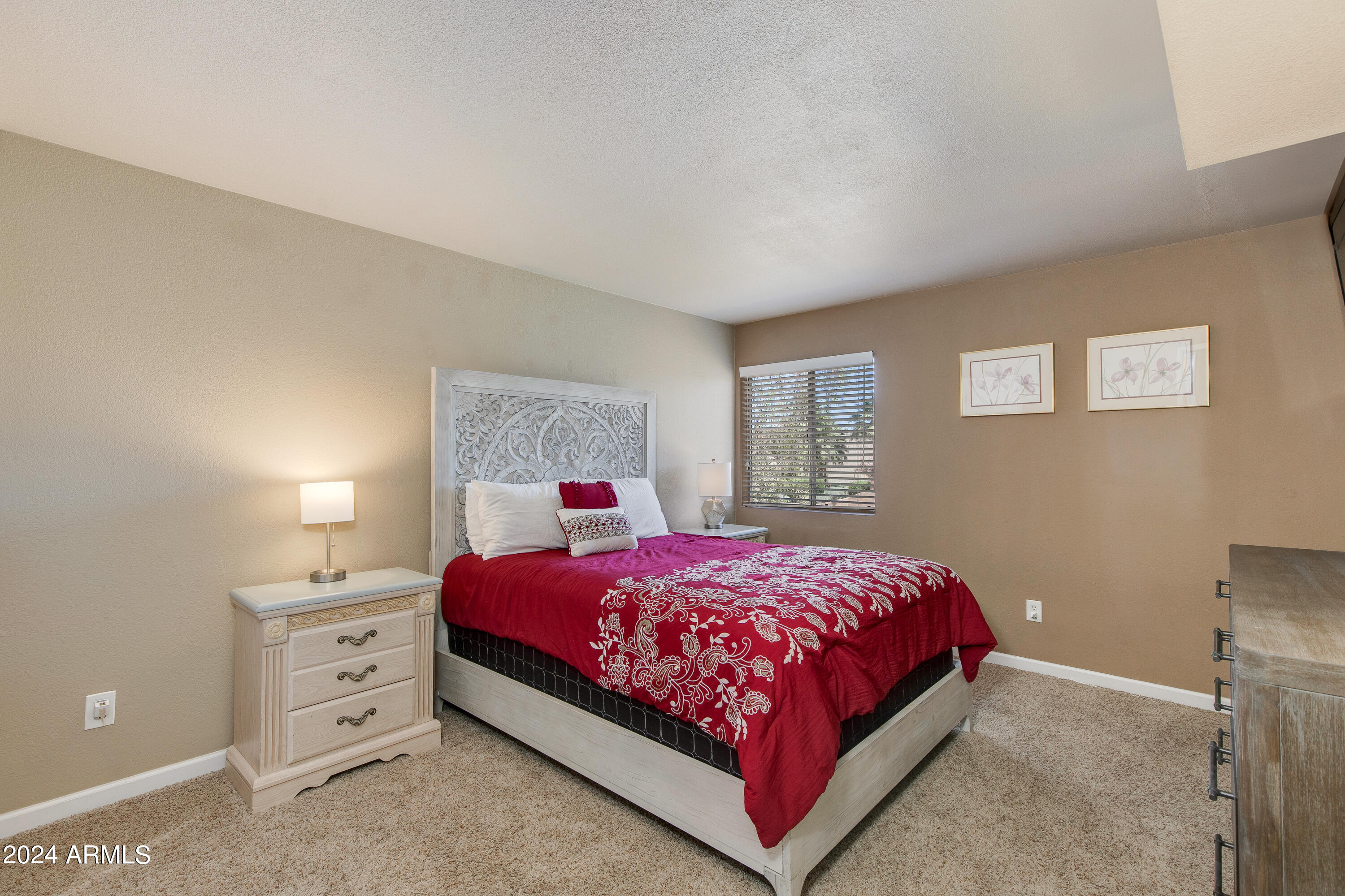 5877 N GRANITE REEF Road 2225