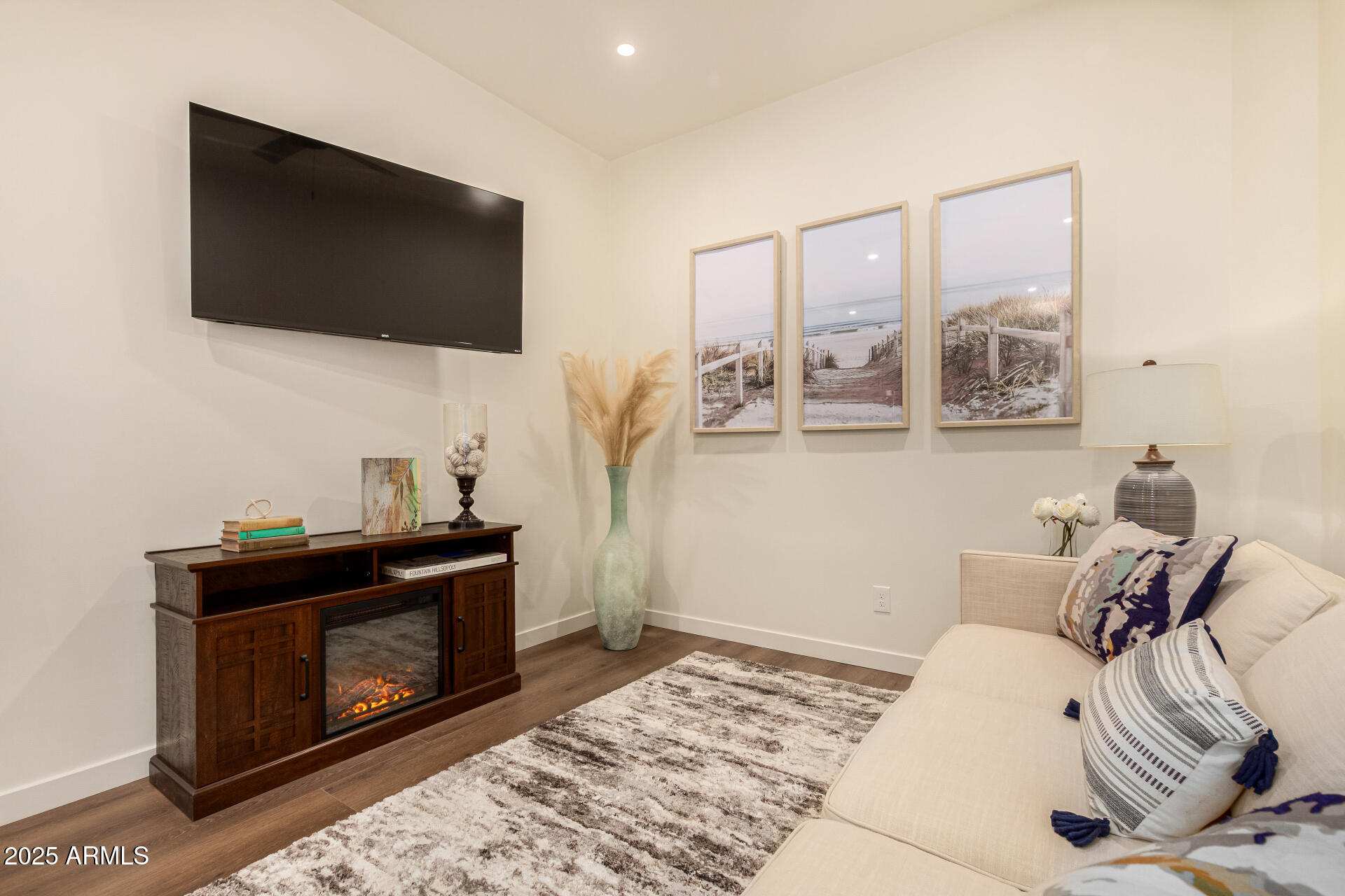 12005 N Panorama Drive 106