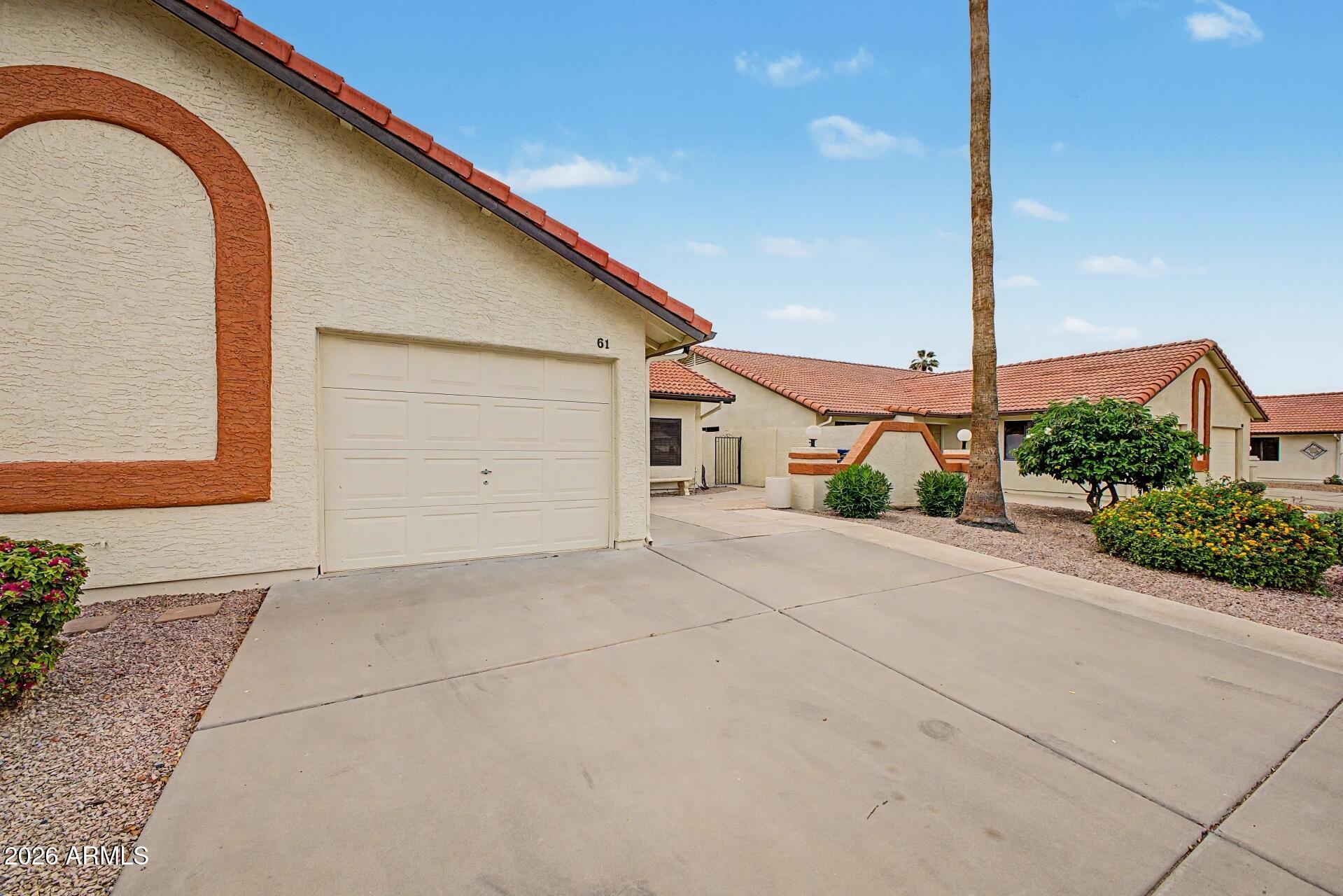 542 S HIGLEY Road 61