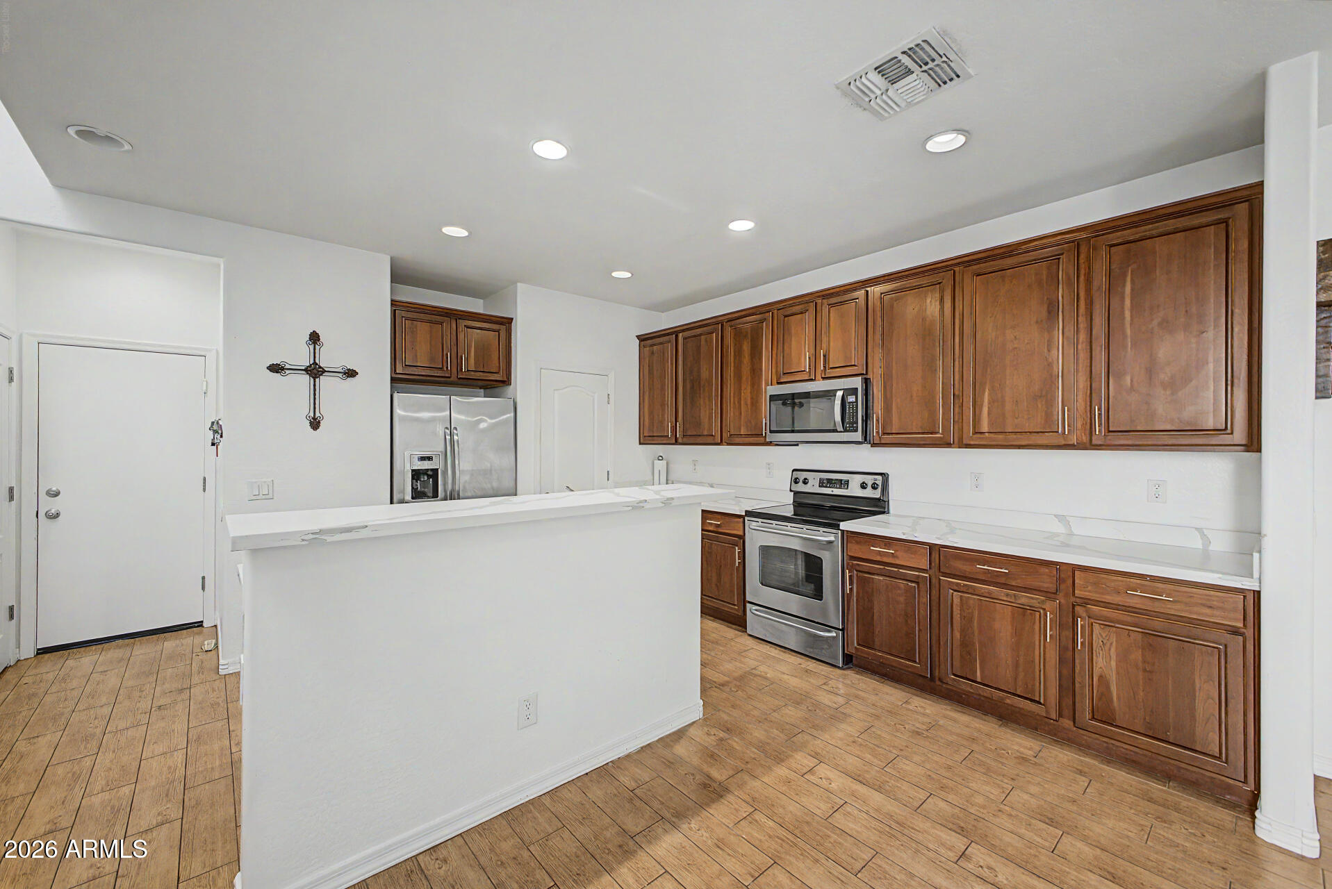 7735 W EATON Road