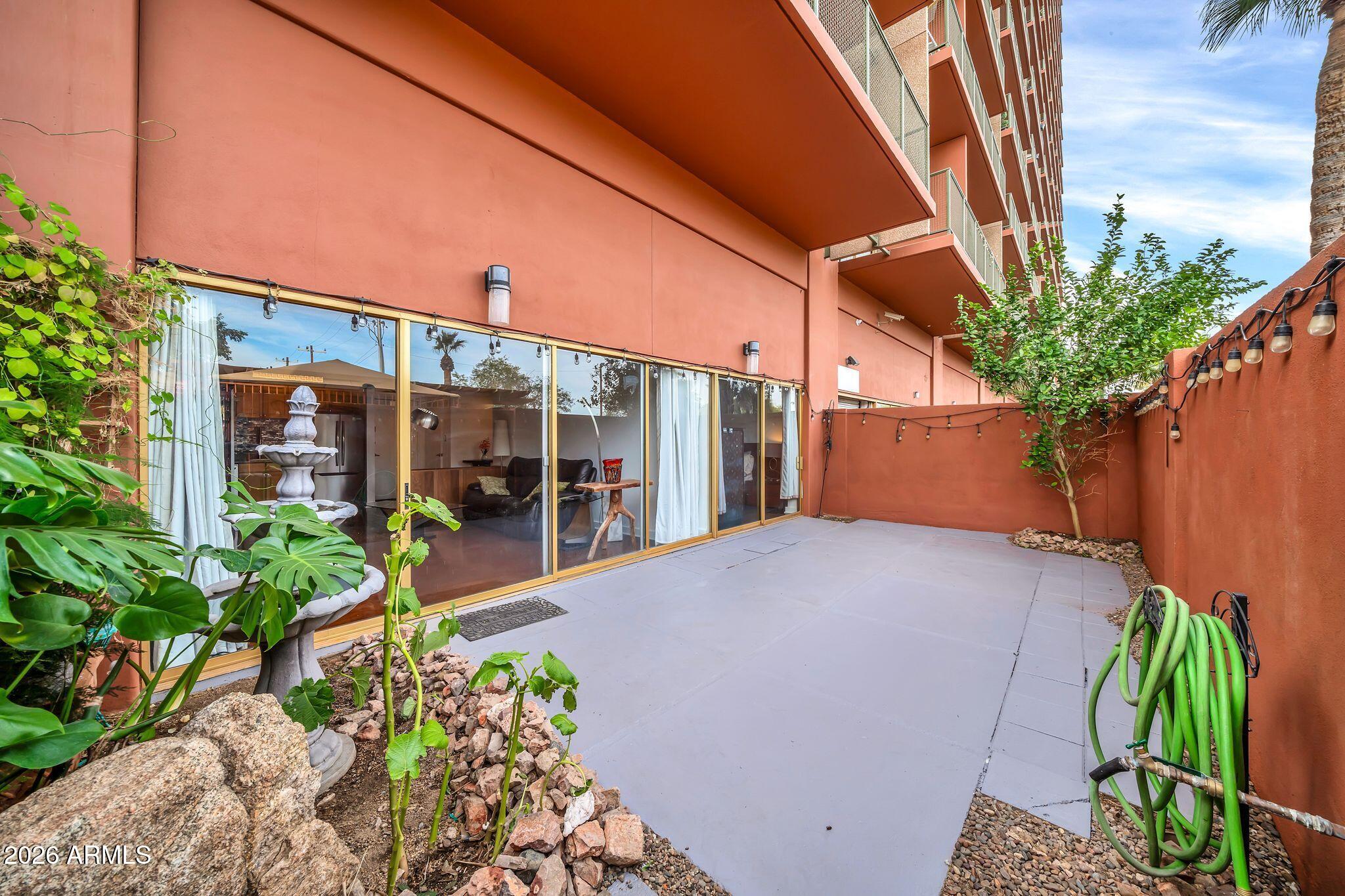 LANDMARK TOWERS CONDOMINIUM - Residential