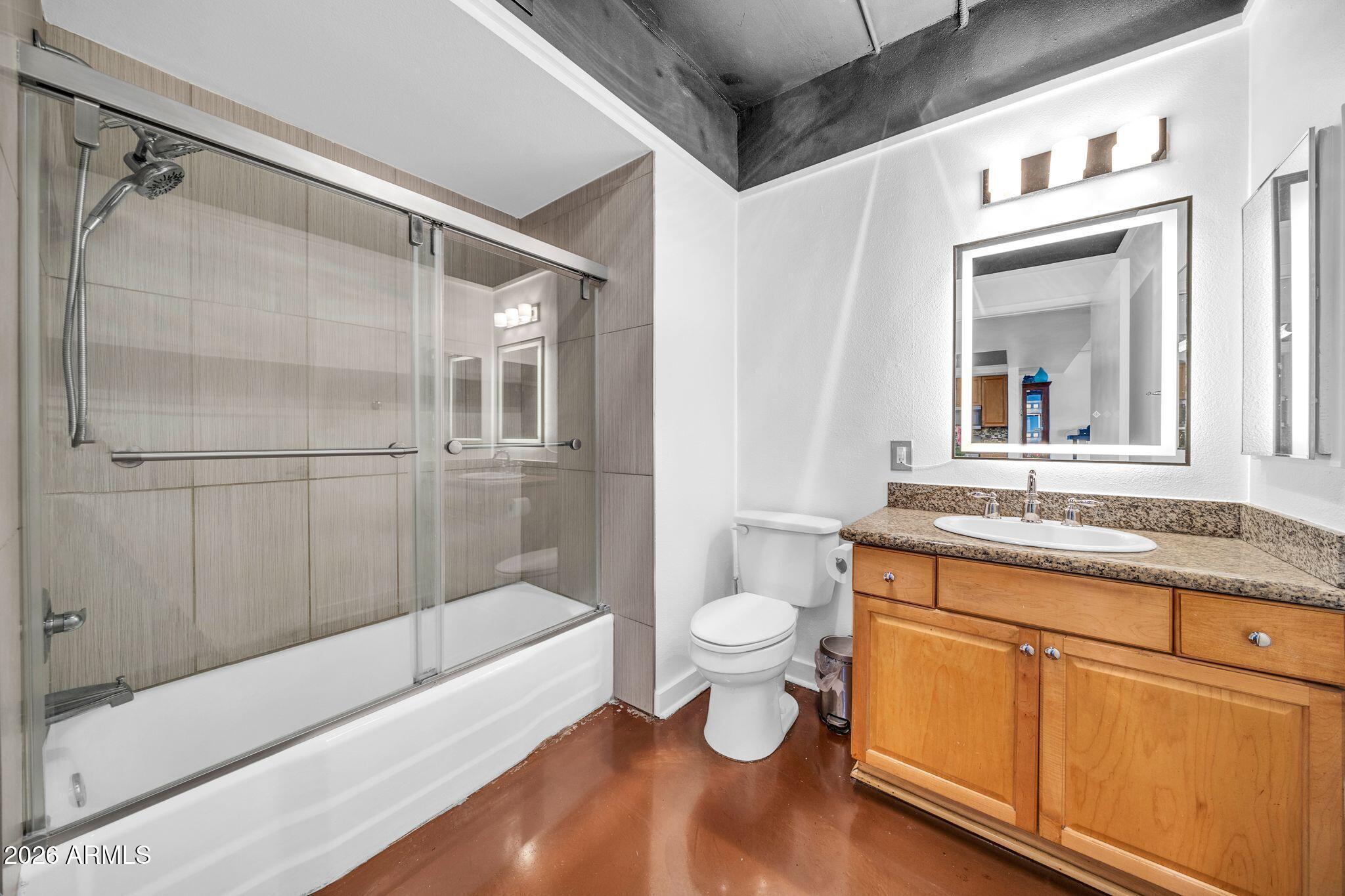 LANDMARK TOWERS CONDOMINIUM - Residential