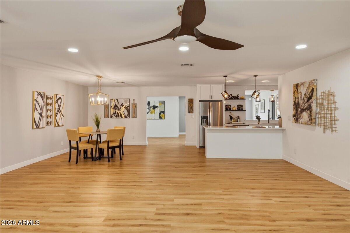 1707 E JULIE Drive