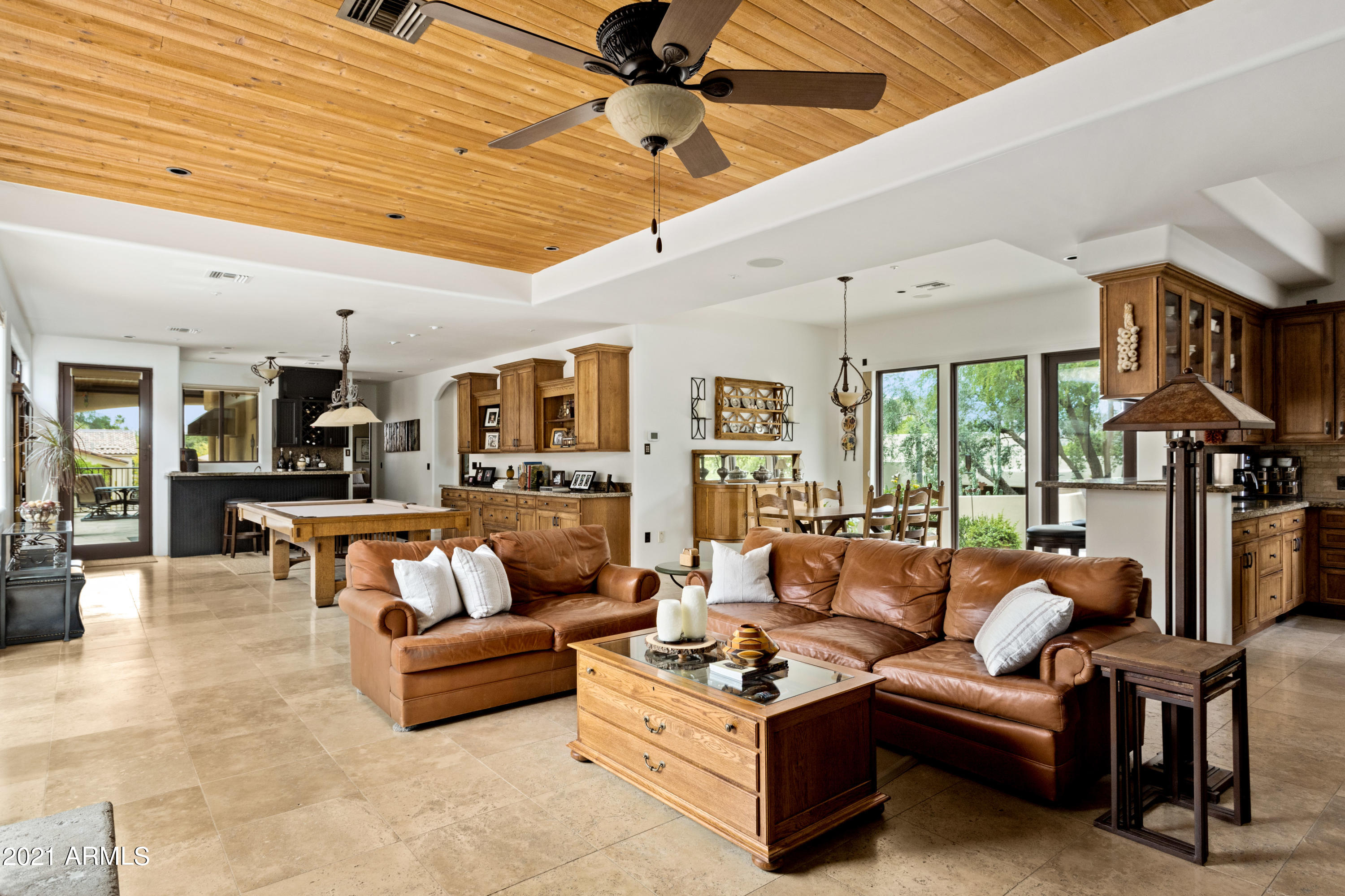 CAMELBACK RANCHOS - Residential