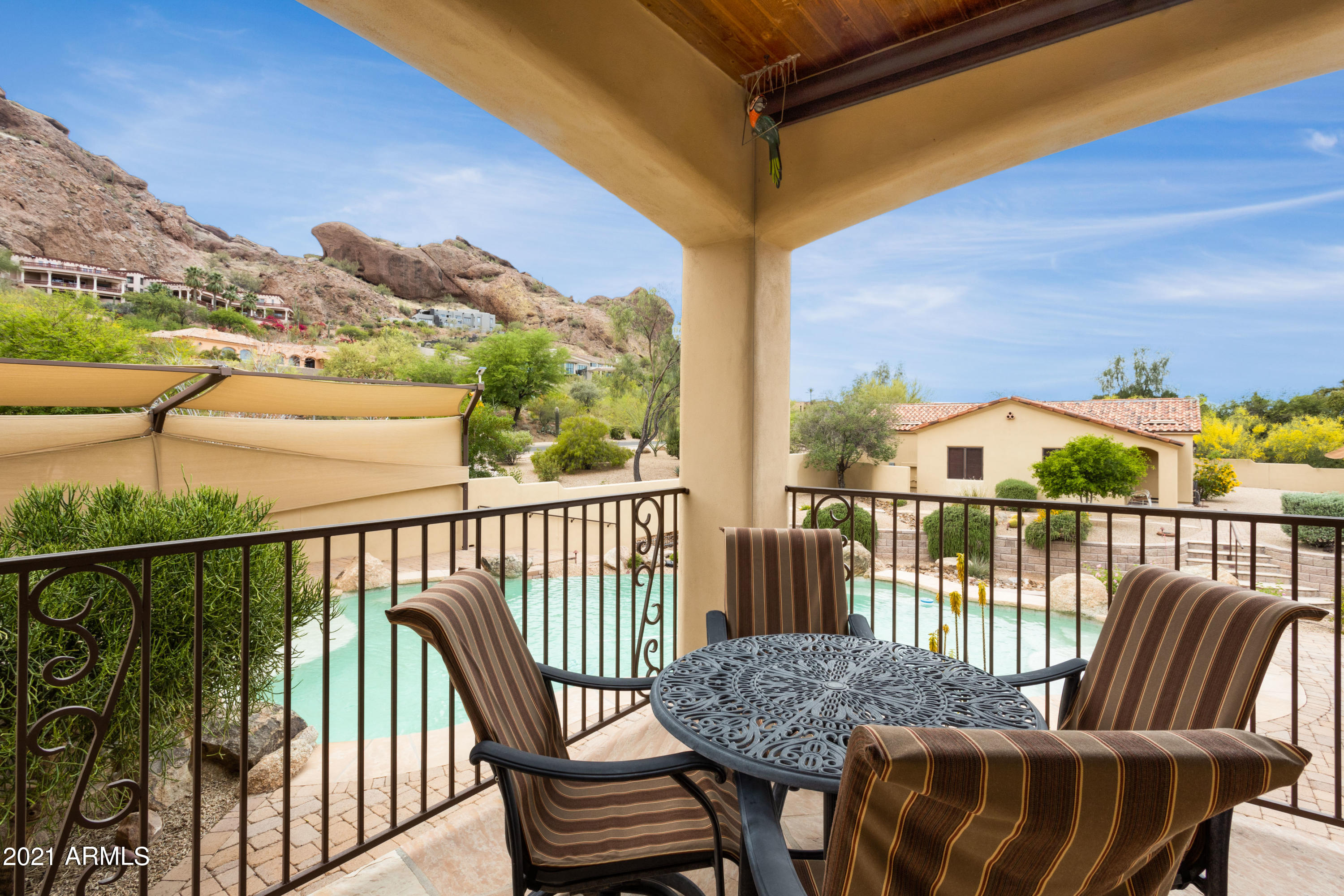 CAMELBACK RANCHOS - Residential