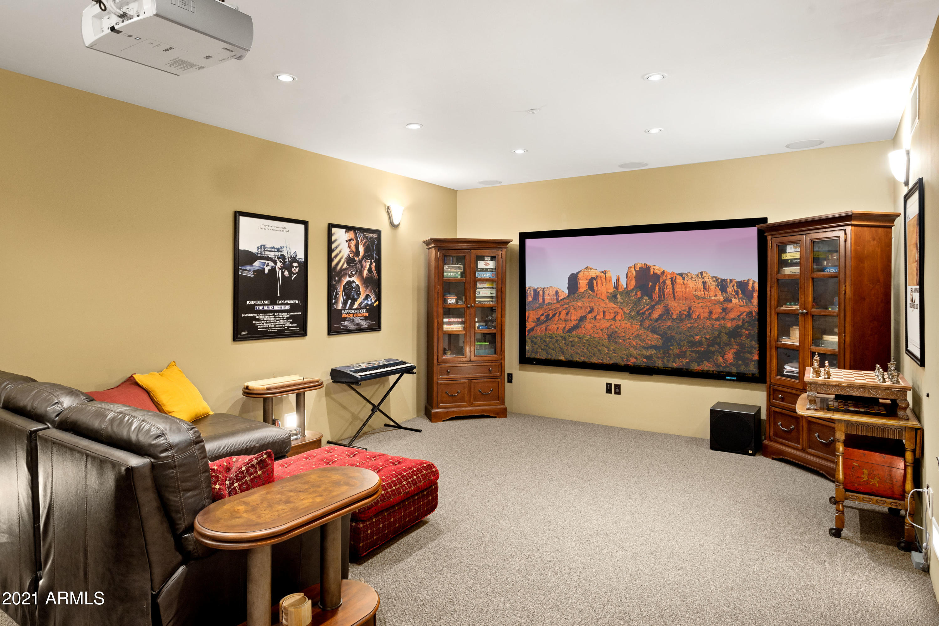 CAMELBACK RANCHOS - Residential