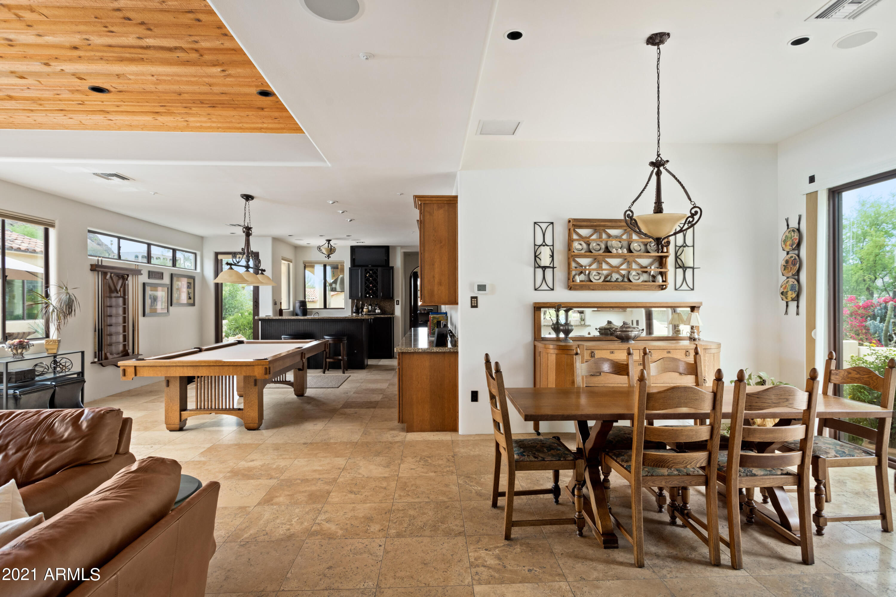 CAMELBACK RANCHOS - Residential