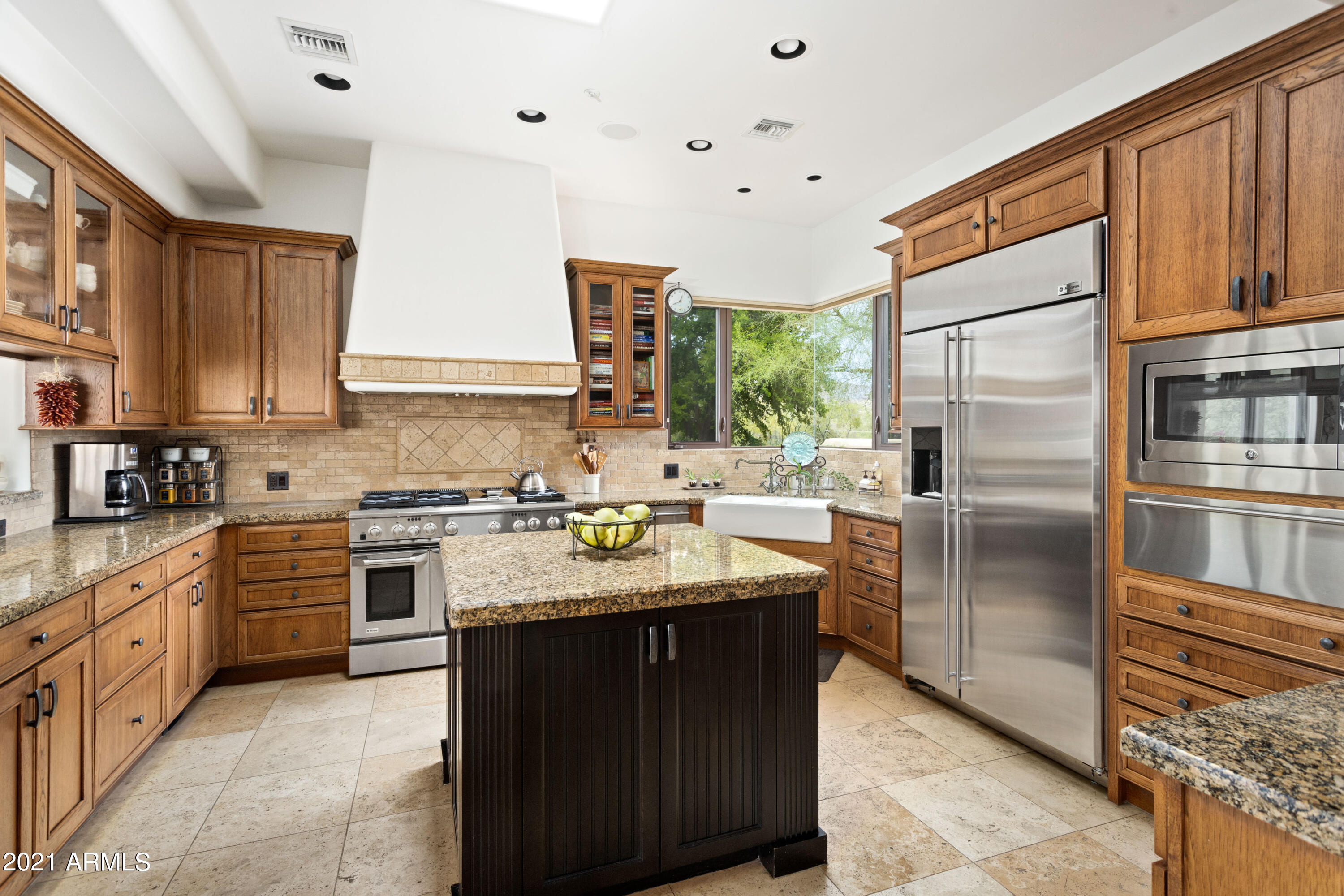 CAMELBACK RANCHOS - Residential